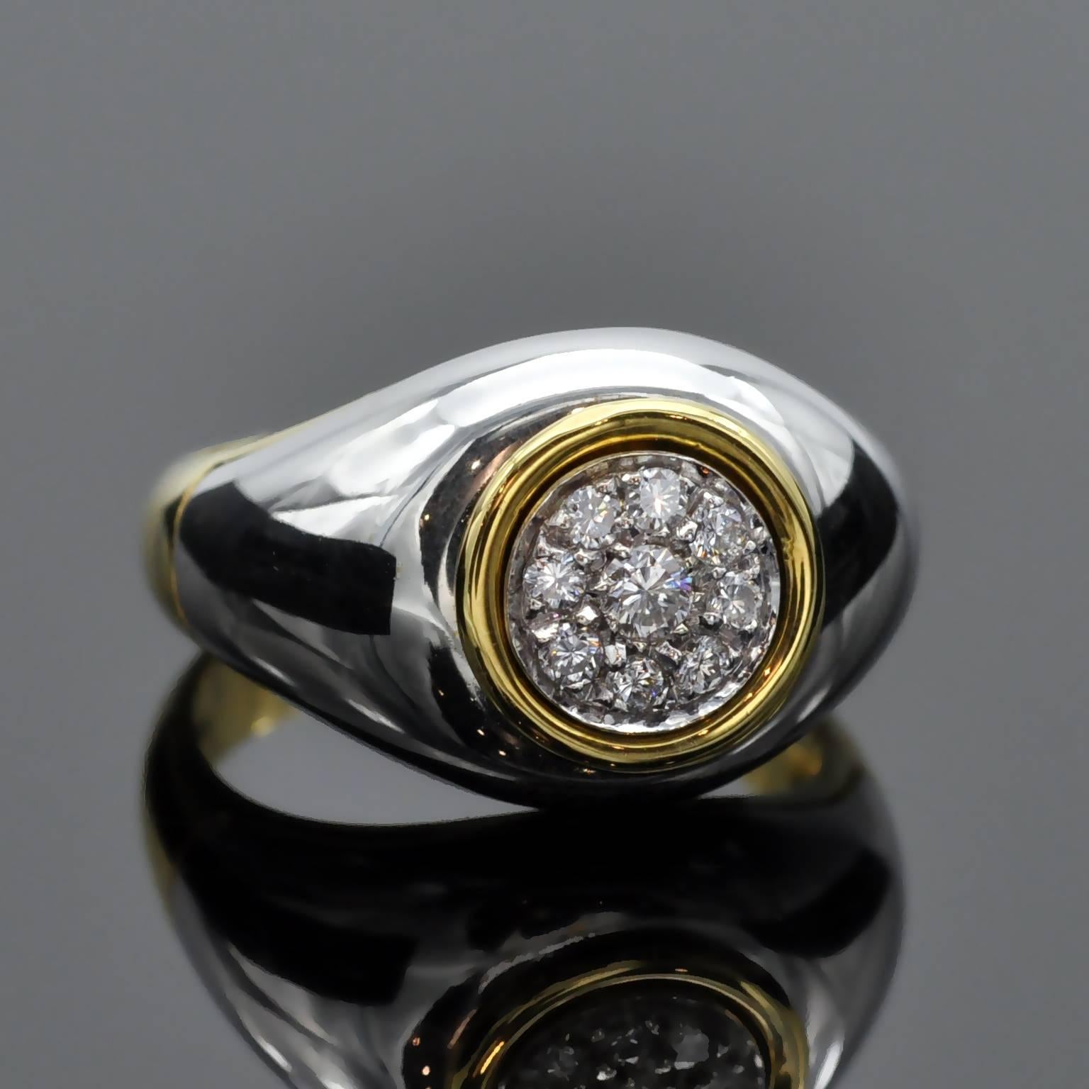 Modern Diamond White and Yellow Gold Ring In Excellent Condition In Monte Carlo, MC