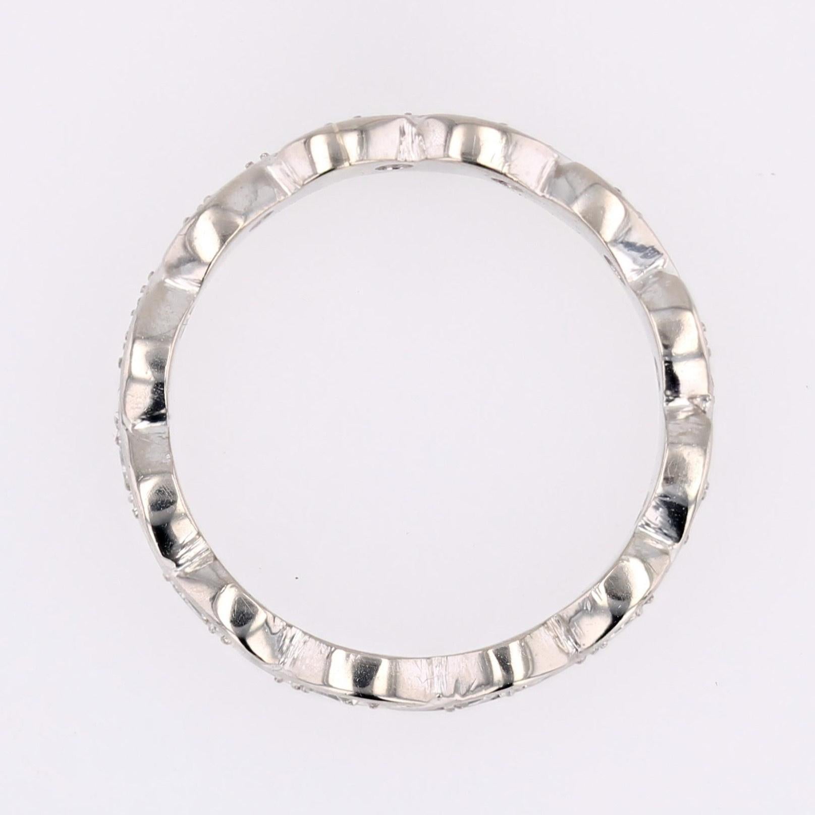 Modern Diamonds 18 Karat White Gold Leaf Wedding Ring For Sale 11