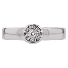 Modern Diamonds 18 Karat White Gold Ring