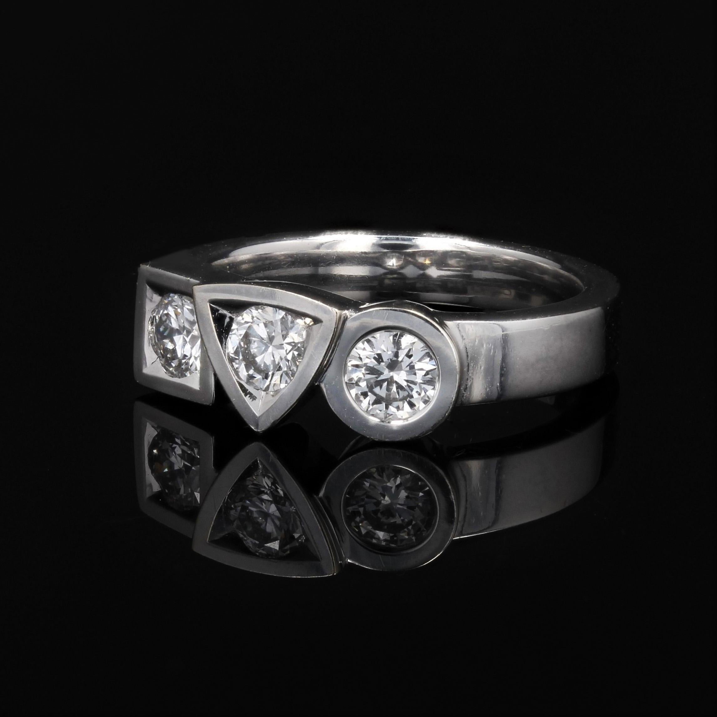 Modern Diamonds 18 Karat White Gold Tournaire Alchemy Trilogy Ring For Sale 4