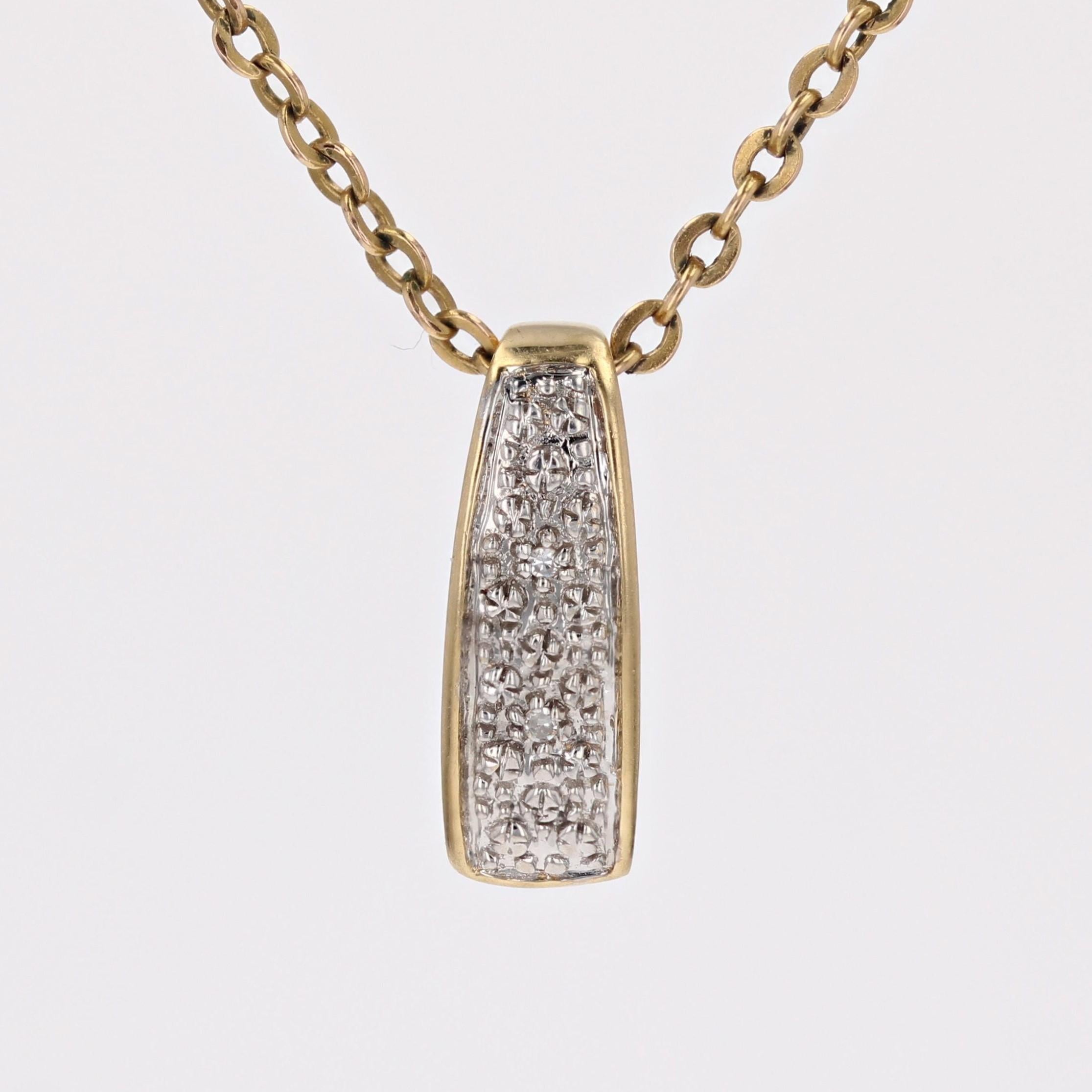 Pendentif rectangulaire bombé moderne en or jaune et blanc 18 carats avec diamants en vente 1
