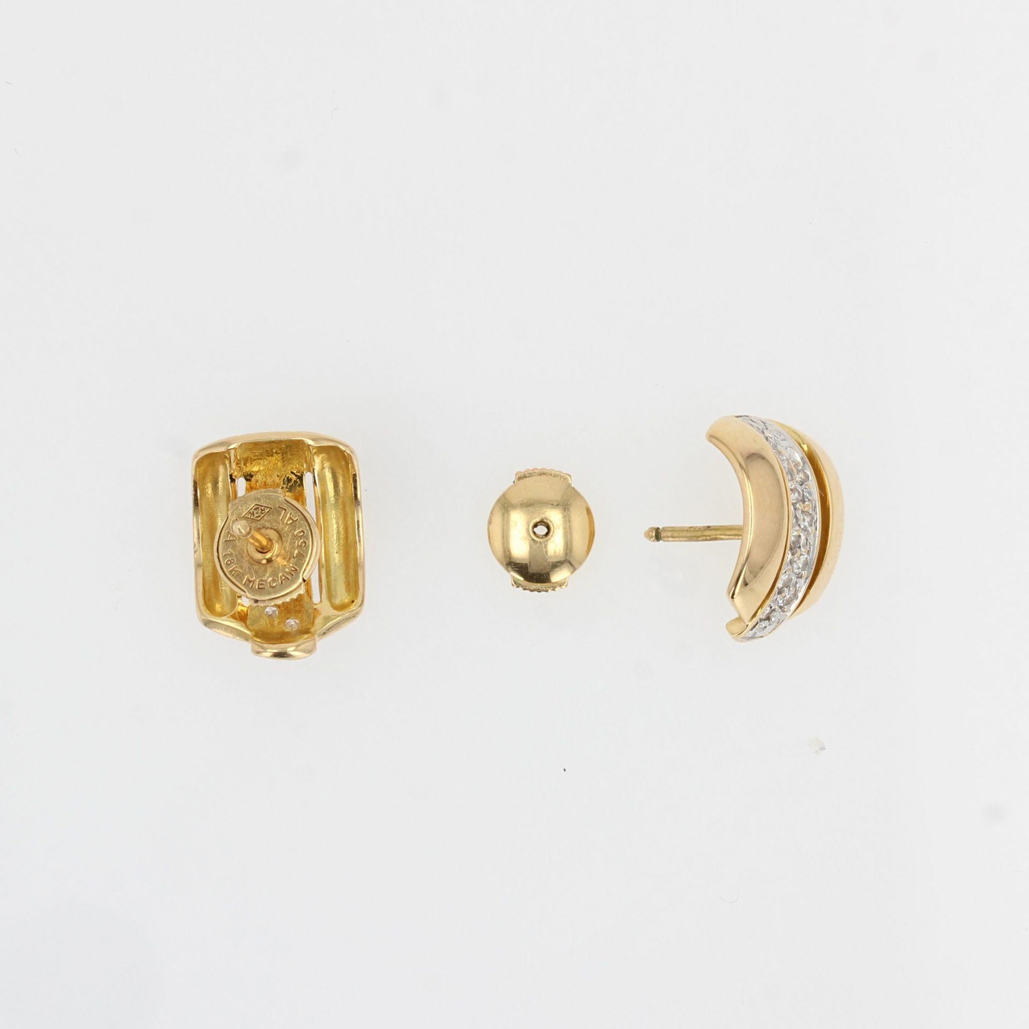 Modern Diamonds 18 Karat Yellow Gold Earrings 3