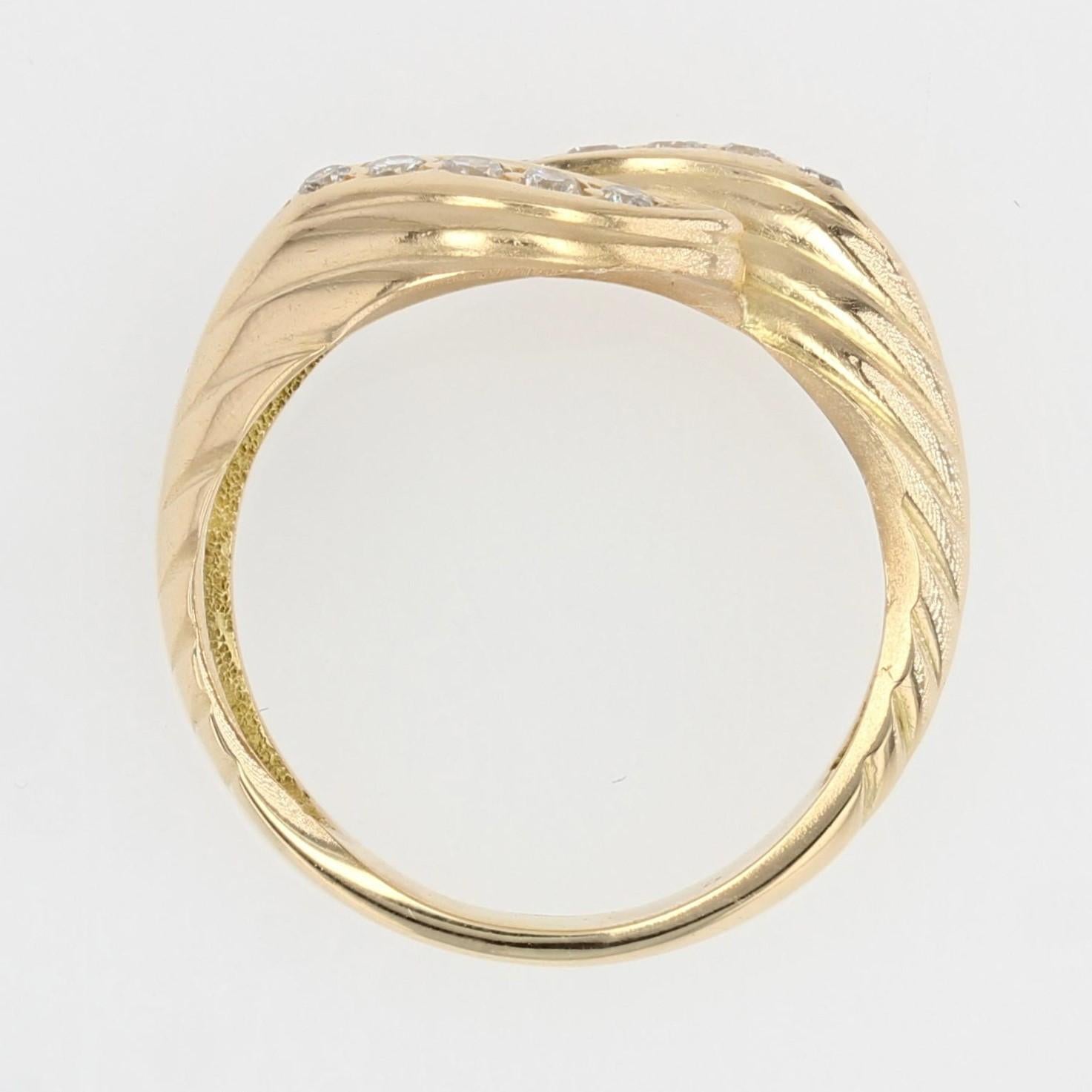 Modern Diamonds 18 Karat Yellow Gold Ring For Sale 6