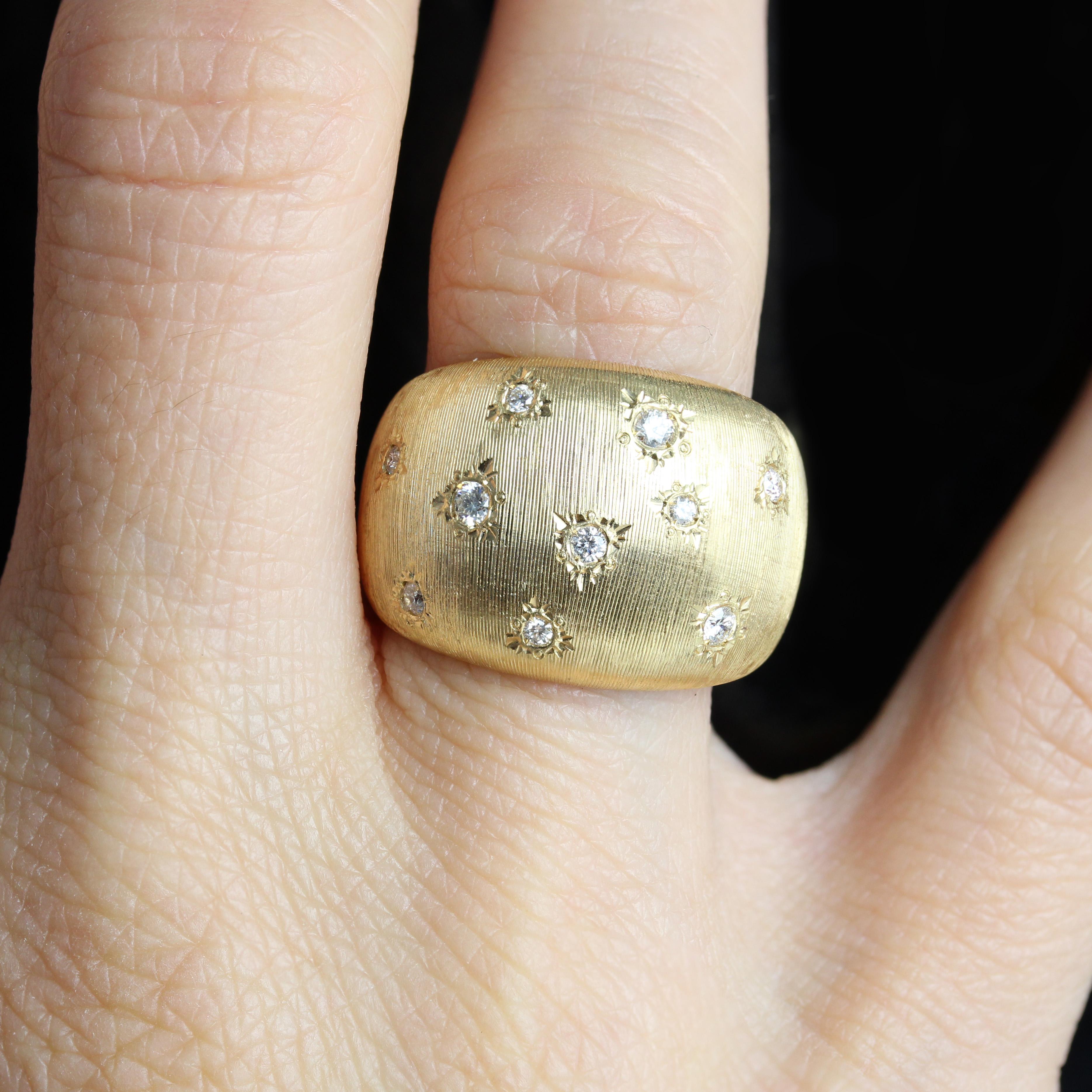 De las mujeres Anillo brazalete Modern Diamonds de oro amarillo de 18 quilates satinado en venta