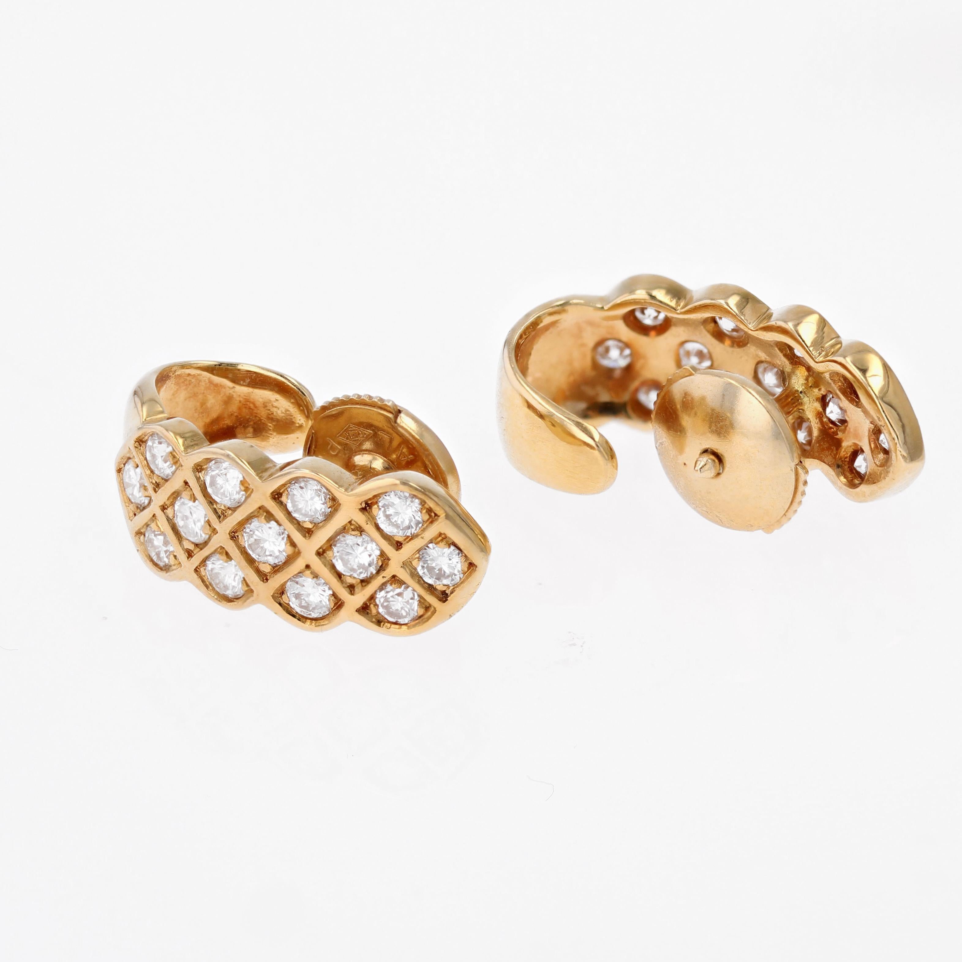 Orecchini a perno intrecciati Modern Diamonds in oro giallo 18 carati in vendita 2