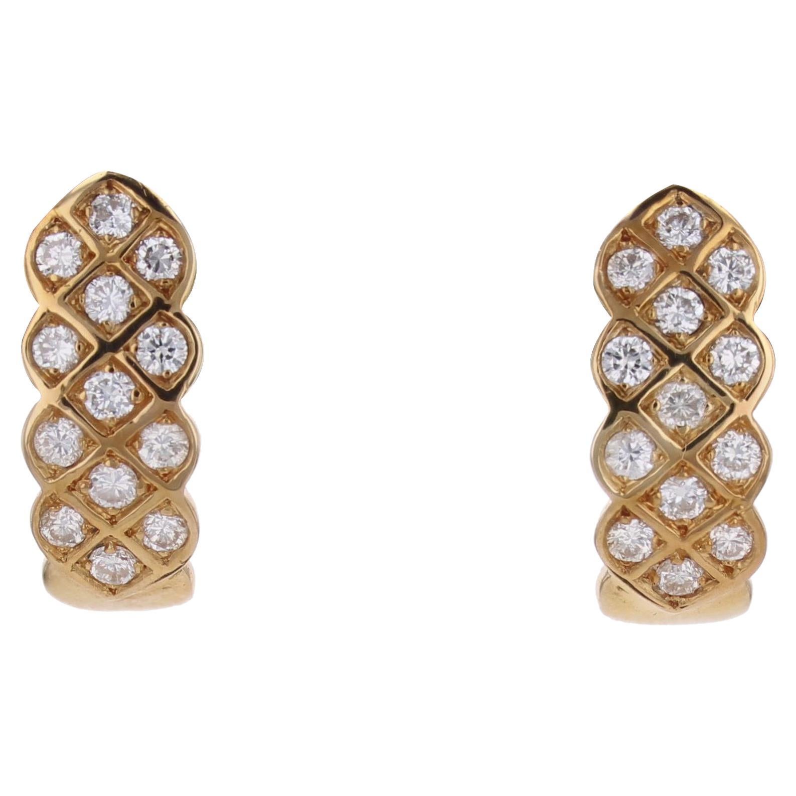 Modern Diamonds 18 Karat Yellow Gold Stud Braided Earrings