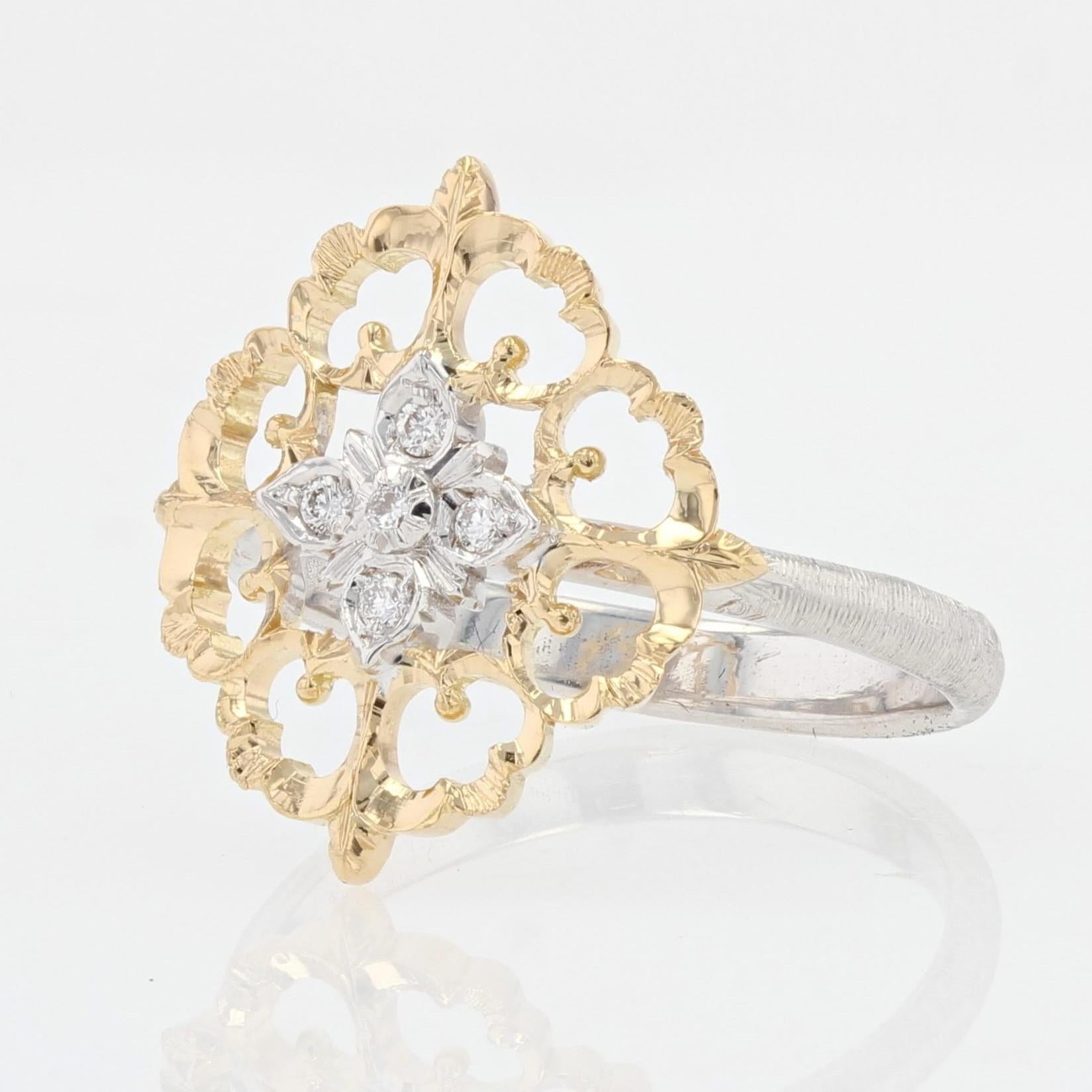 Grande bague arabesque moderne en or jaune et blanc 18 carats avec diamants, grand modèle en vente 1