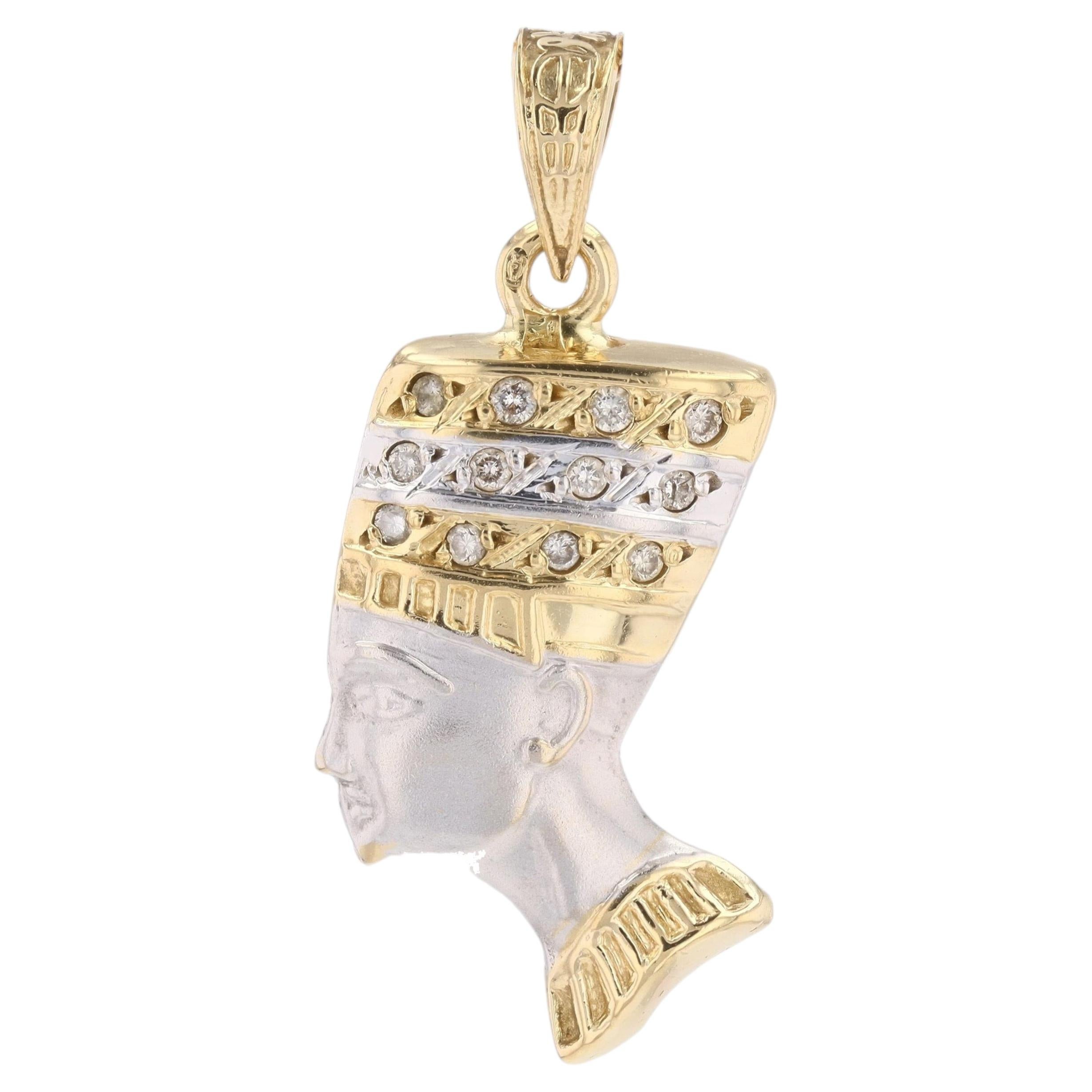 Modern Diamonds 18 Karat Gelbweißgold Ägyptischer Anhänger im Angebot
