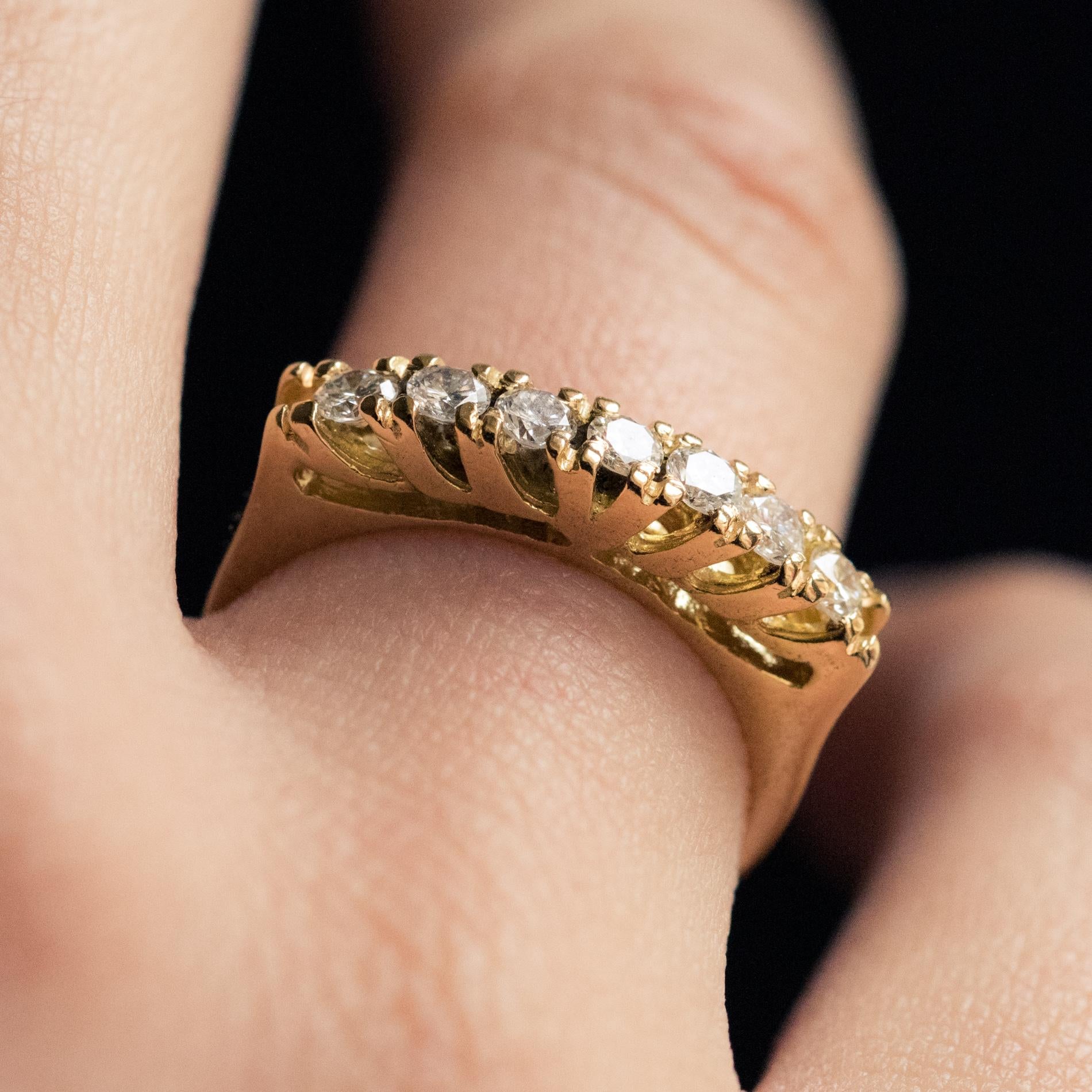 Modern Diamonds 18 Karat Yellow Gold Garter Ring For Sale 3