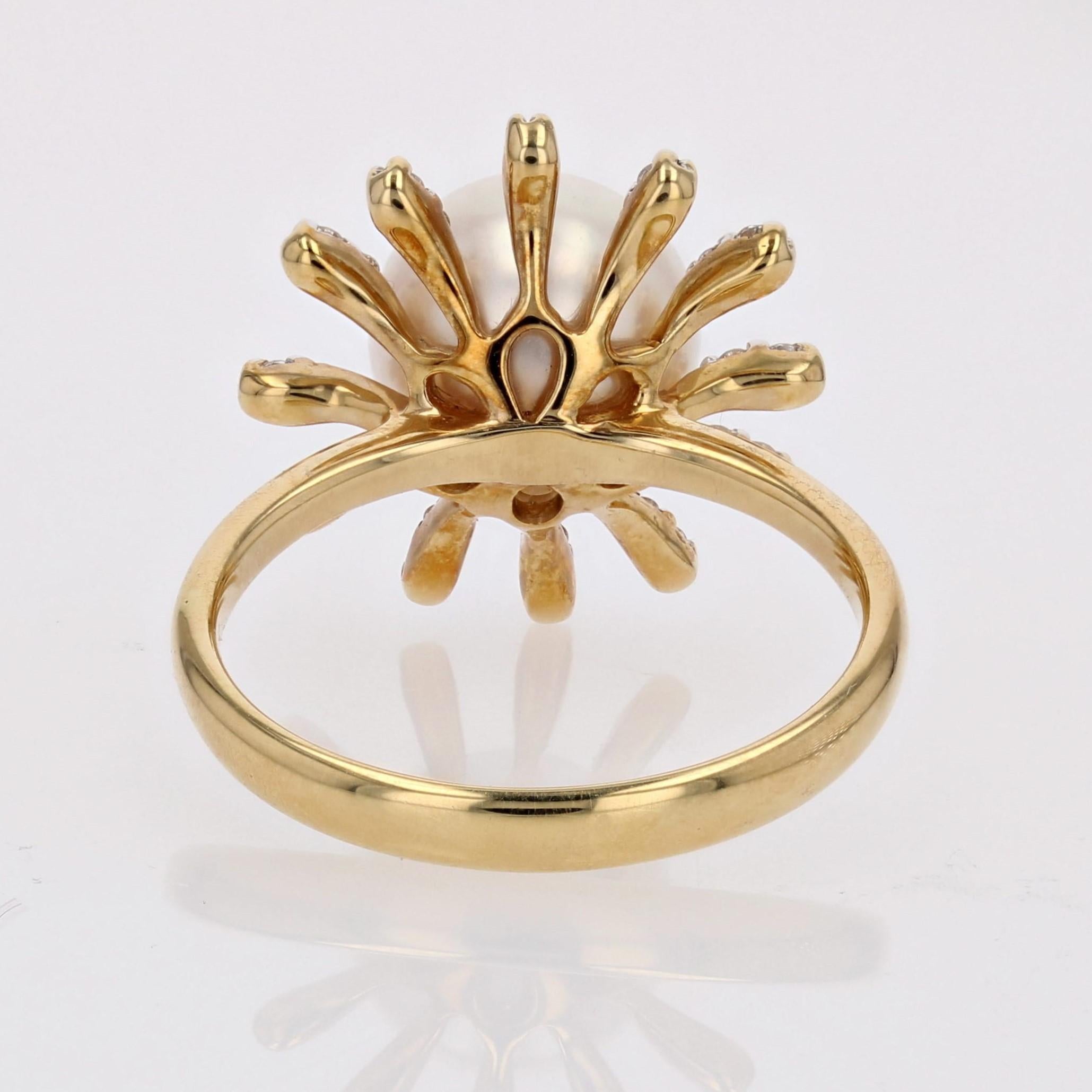 Modern Diamonds Akoya Cultured Pearl 18 Karat Yellow Gold Flake Ring For Sale 8
