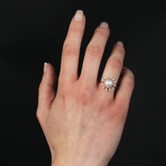 Modern Diamonds Akoya Cultured Pearl 18 Karat Yellow Gold Flake Ring