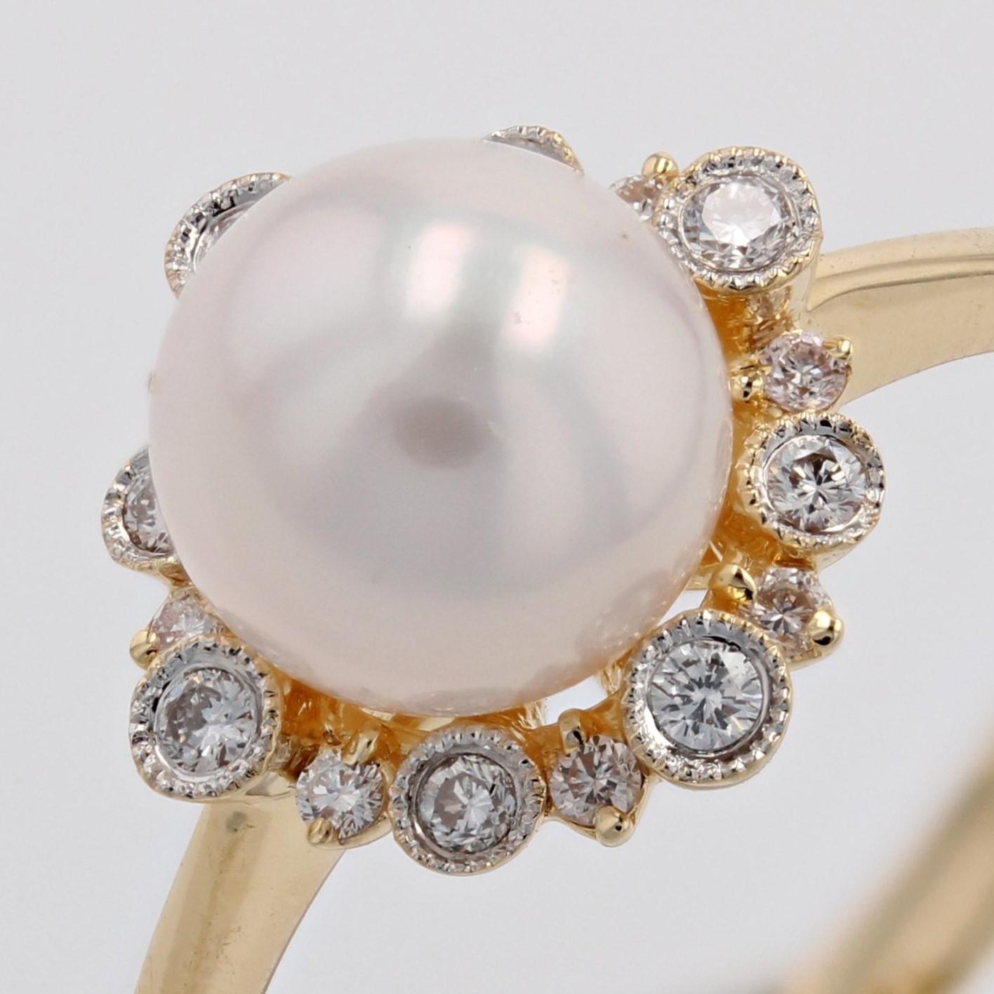 Modern Diamonds Akoya Cultured Pearl 18 Karat Yellow Gold Ring 4
