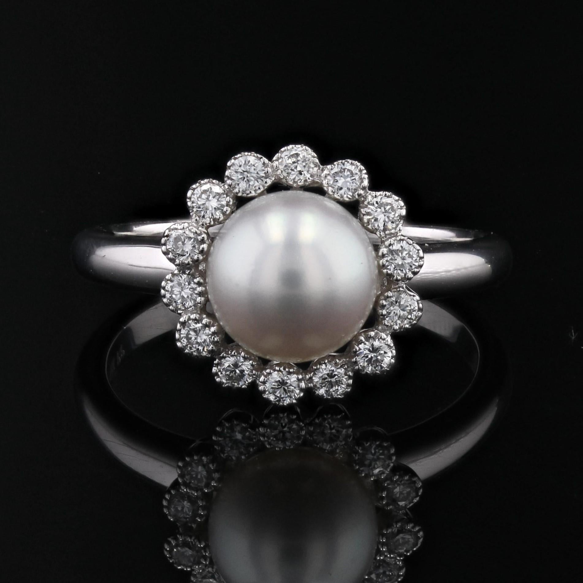 Women's Modern Diamonds Cultured Akoya Pearl 18 Karat White Gold Daisy Ring For Sale