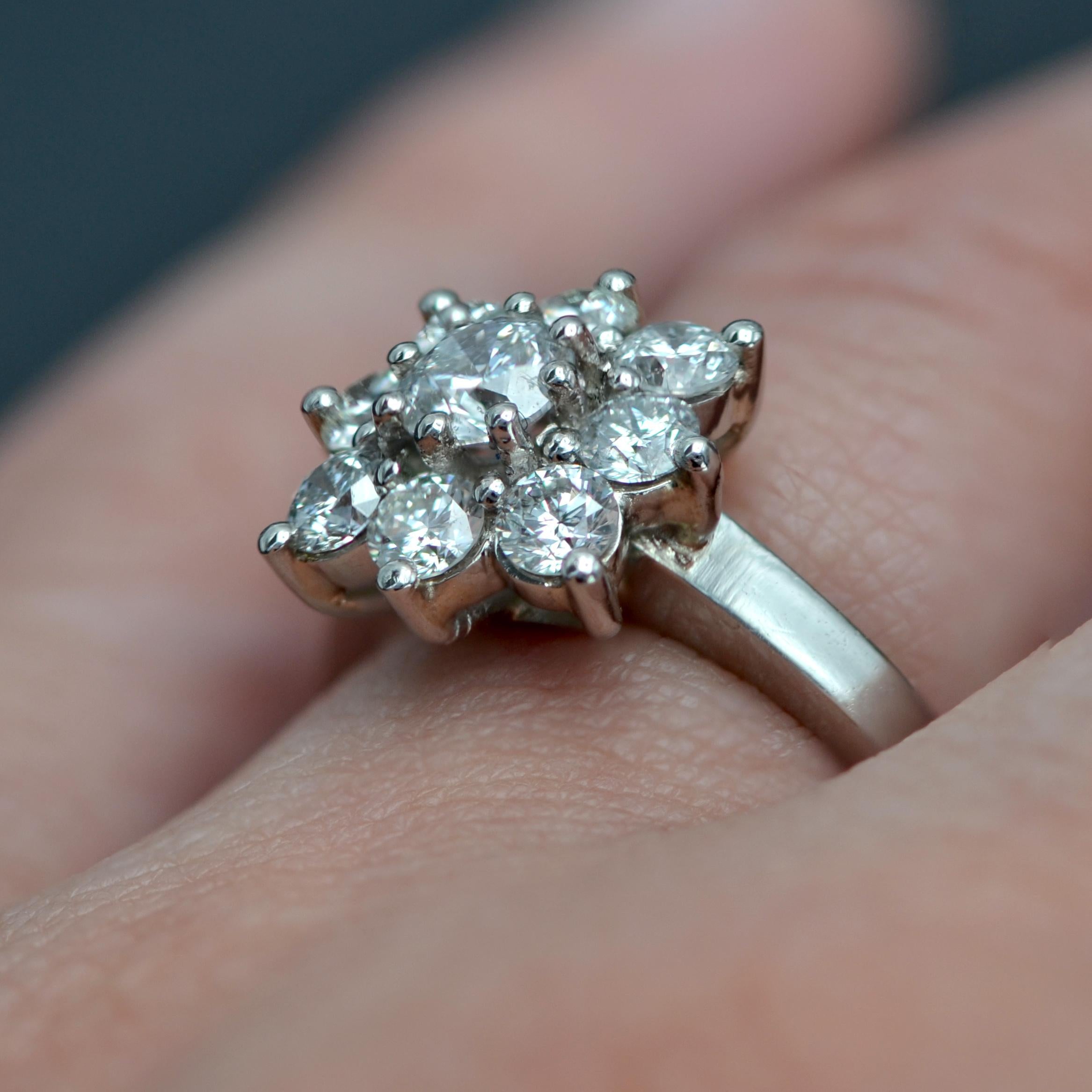 Modern Diamonds Platinum Square Engagement Daisy Ring For Sale 1