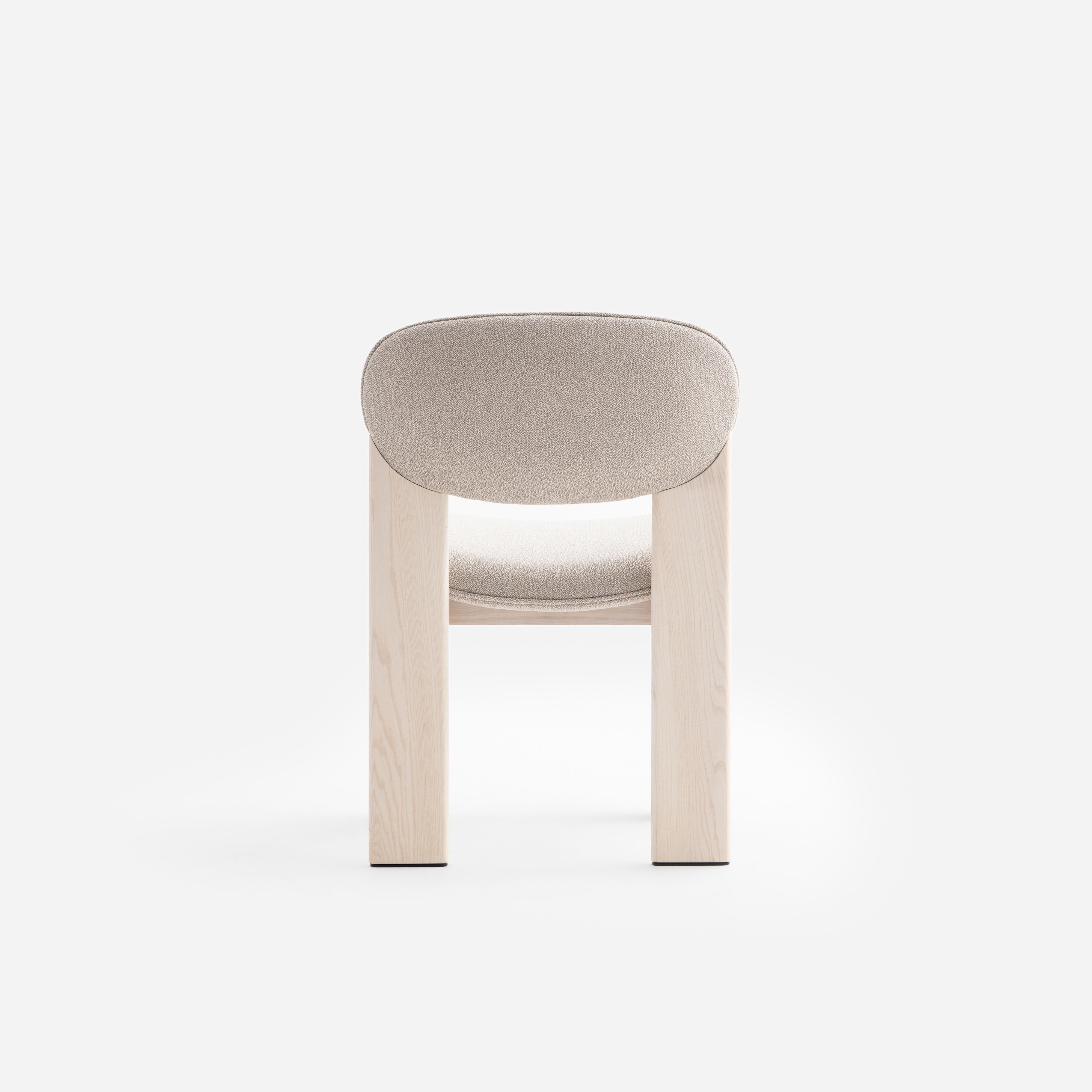 Moderner Archipen-Esszimmerstuhl aus Rohi Sera-Stoff von NOOM im Angebot 2