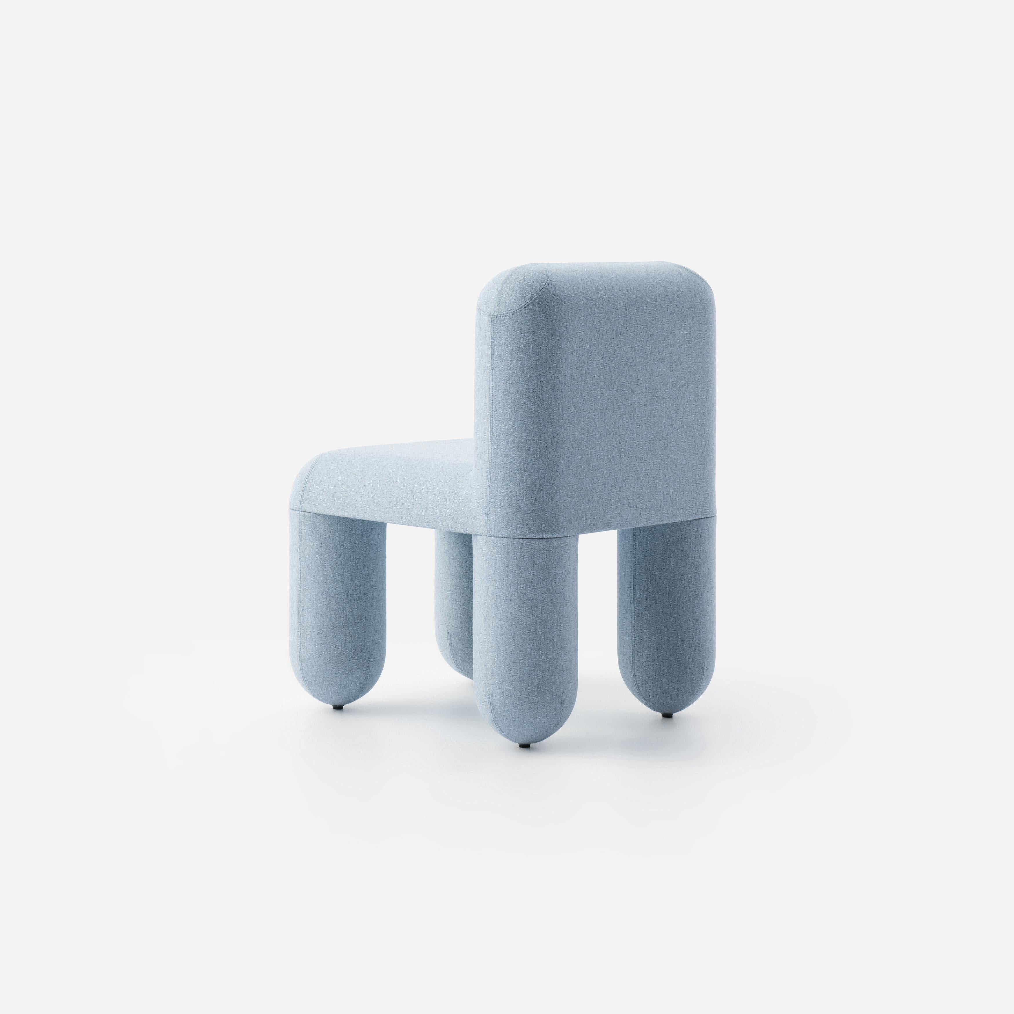 Moderner Esszimmerstuhl Hello in Grau - Blauer Wollstoff von Noom im Zustand „Neu“ im Angebot in Paris, FR
