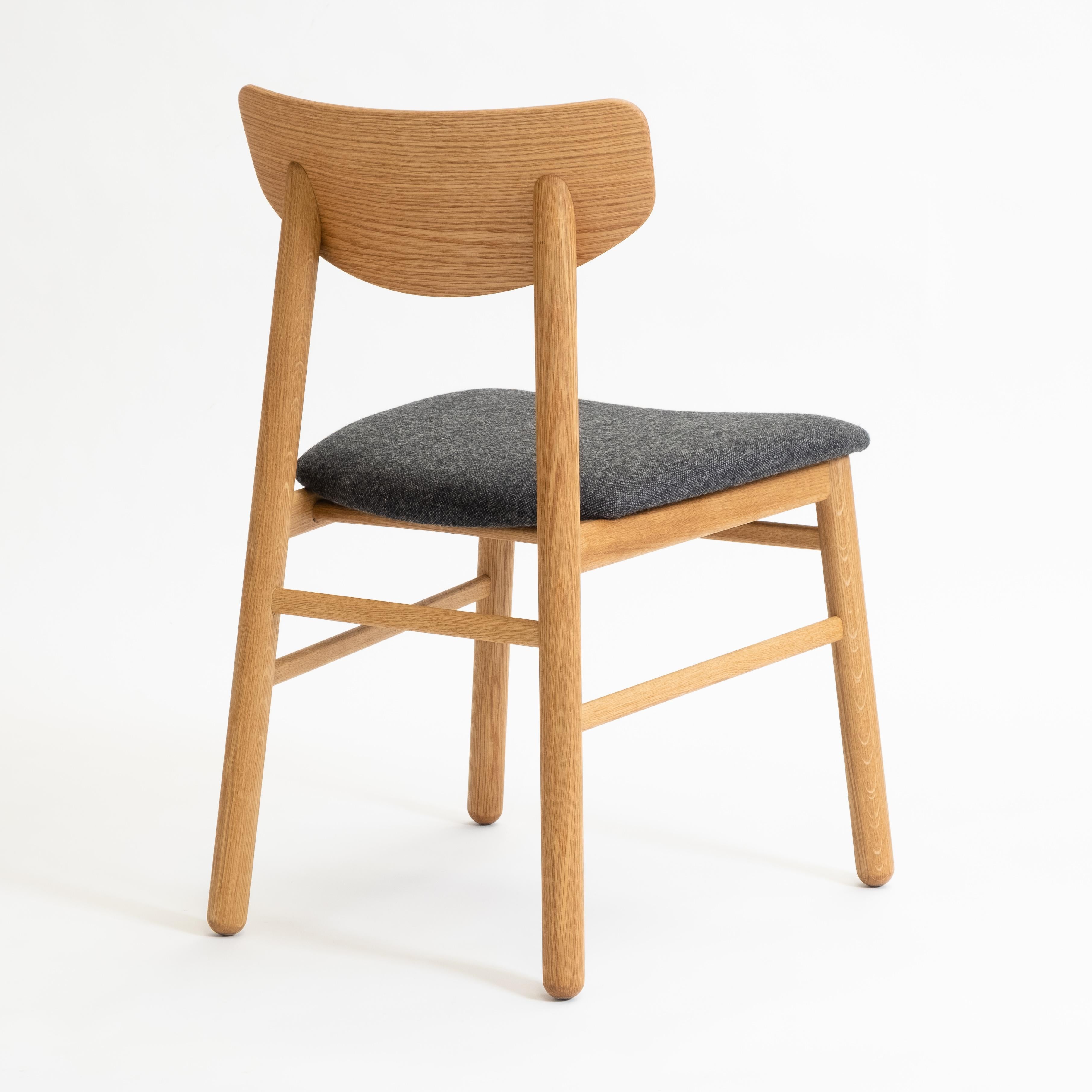 Modern Dining Chair in Solid White Oak with Wool Seat In New Condition For Sale In Ottawa, CA