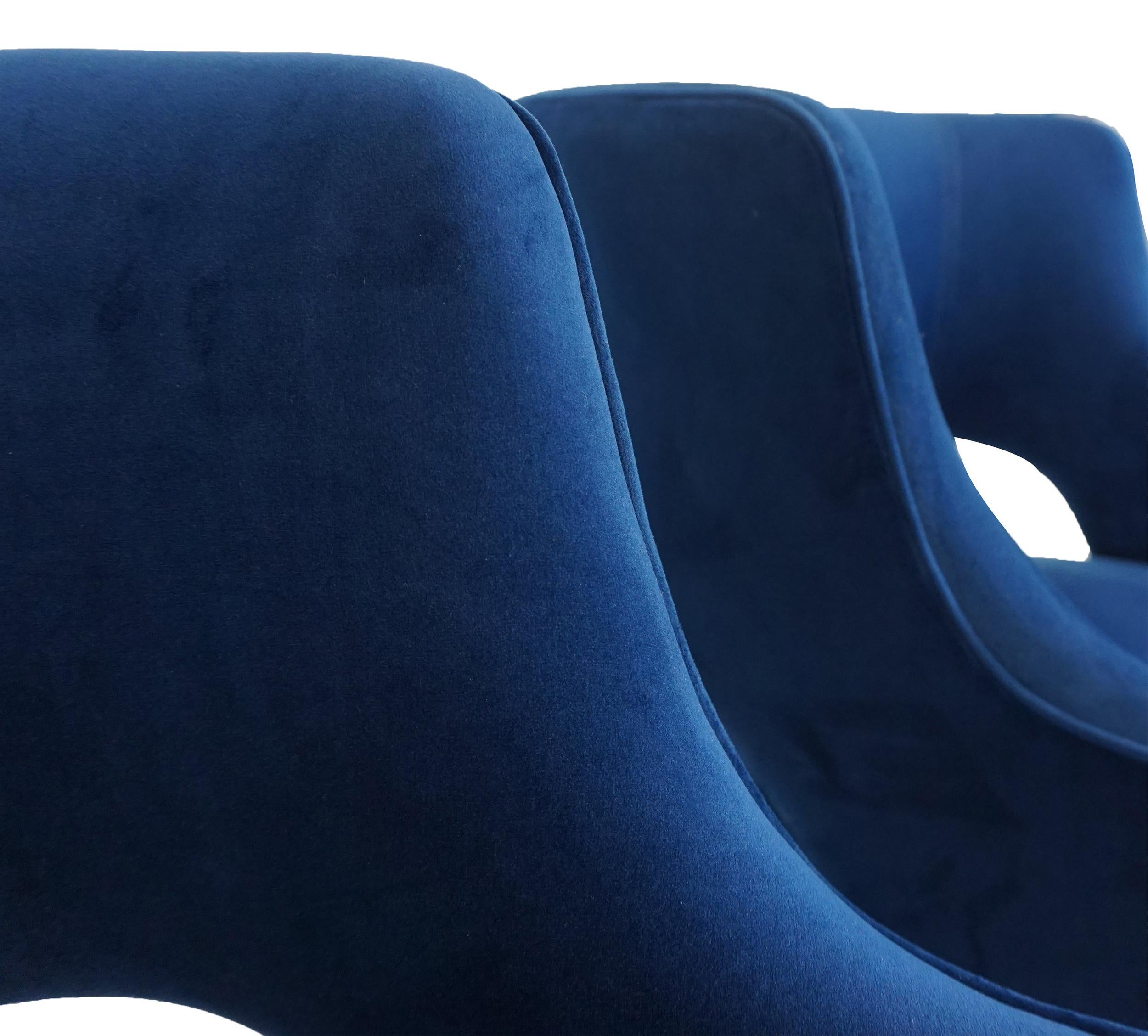 Chaise de salle à manger moderne avec accoudoirs pivotants et pichet relaxant en vente 9