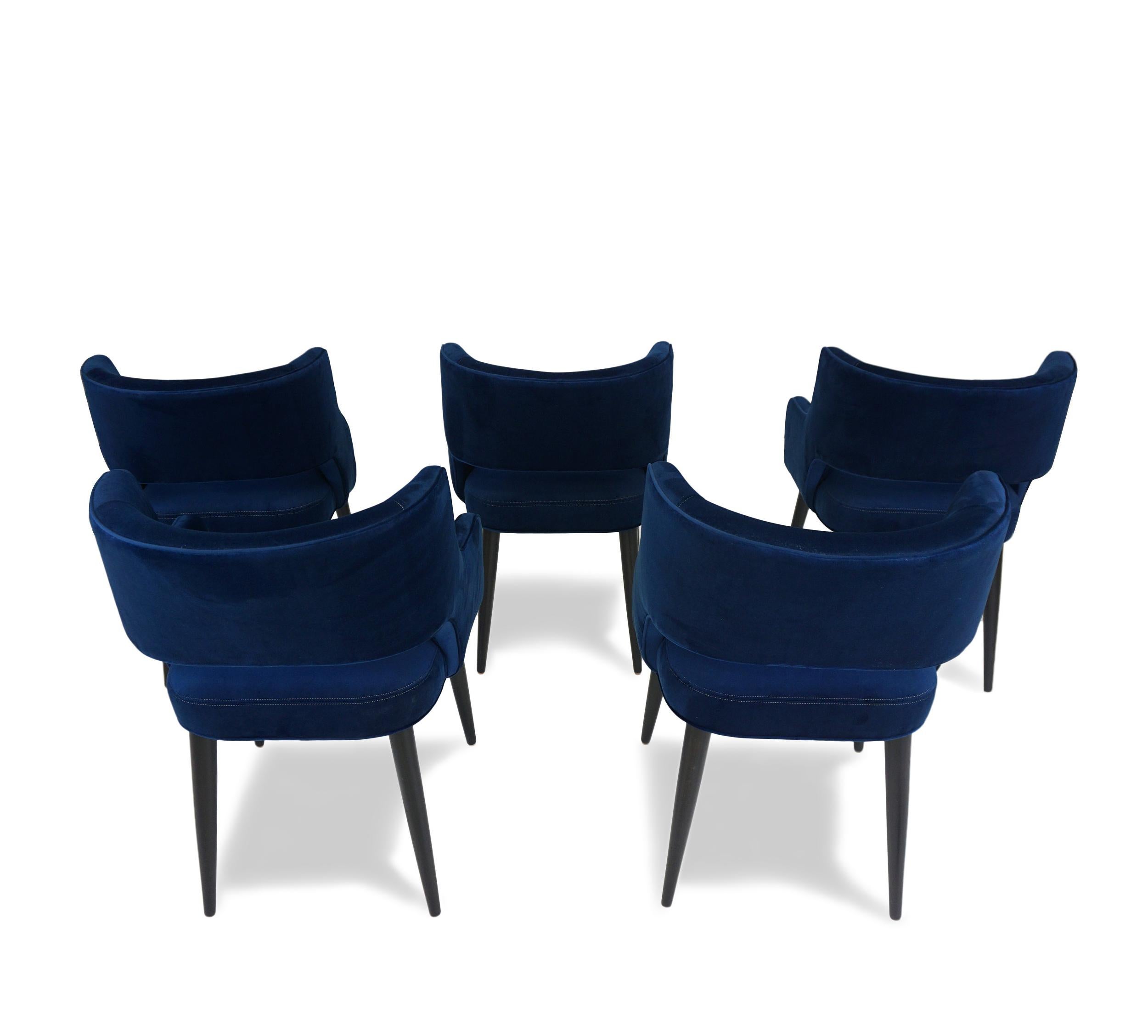 Modern Dining Chair with Sloping Arms and Relaxed Pitch For Sale 11