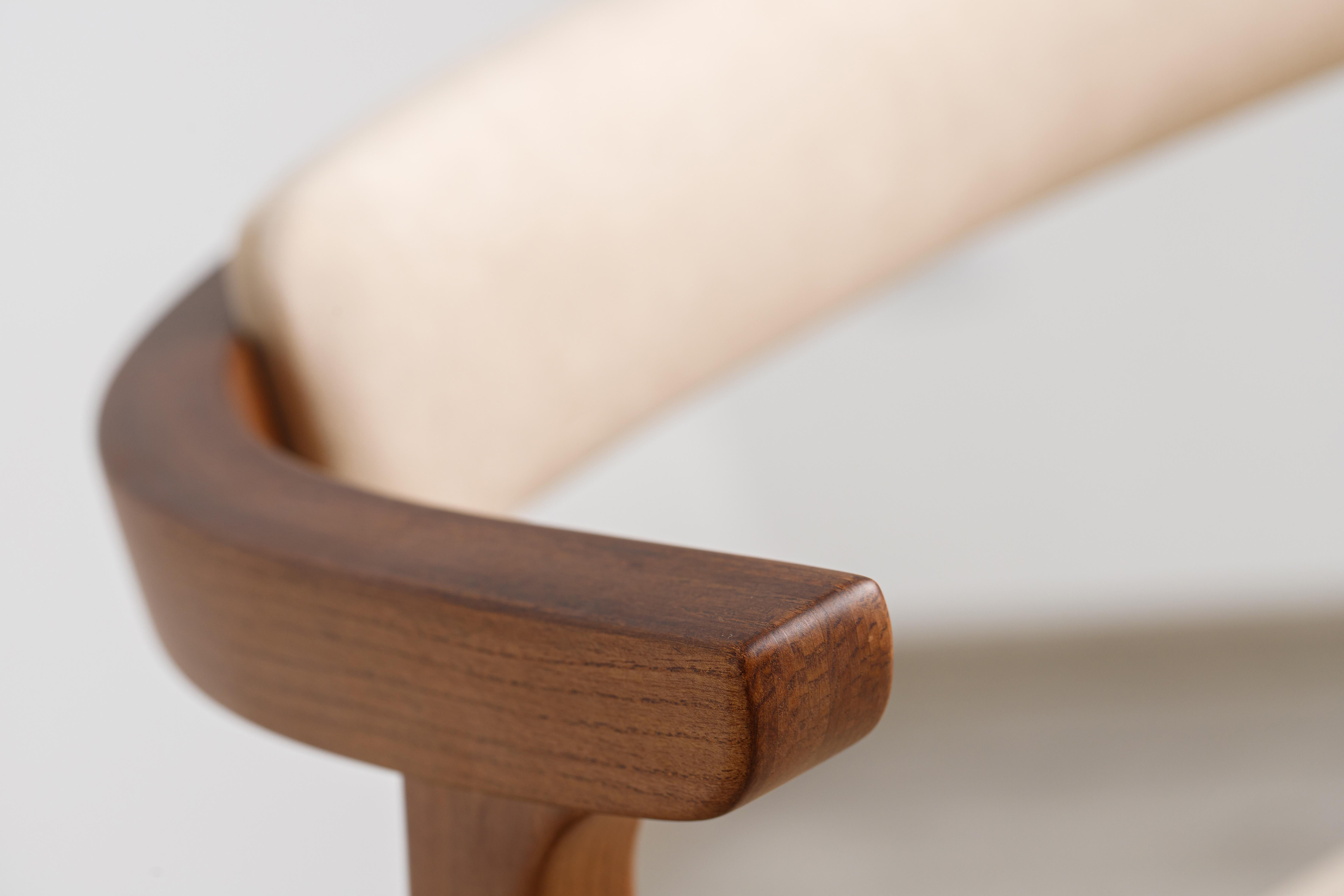 Modern Dining, Restaurant Room Chairs in Brown Solid Wood and Beige Material For Sale 1