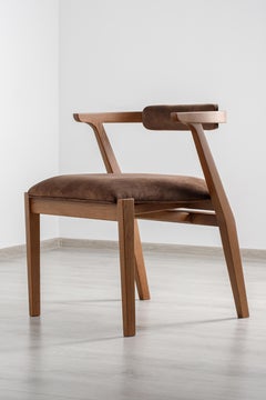 Modern Dining Room Chairs in Solid Wood and Brown Material