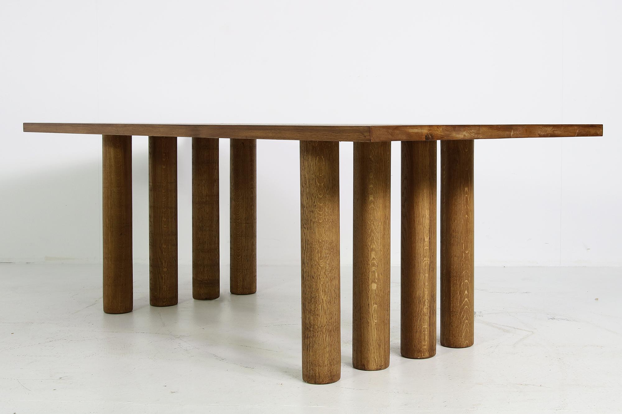 Modern Dining Room Table Solid Oak, Contemporary Nathan Lindberg Pedestal D In Good Condition For Sale In Hamminkeln, DE