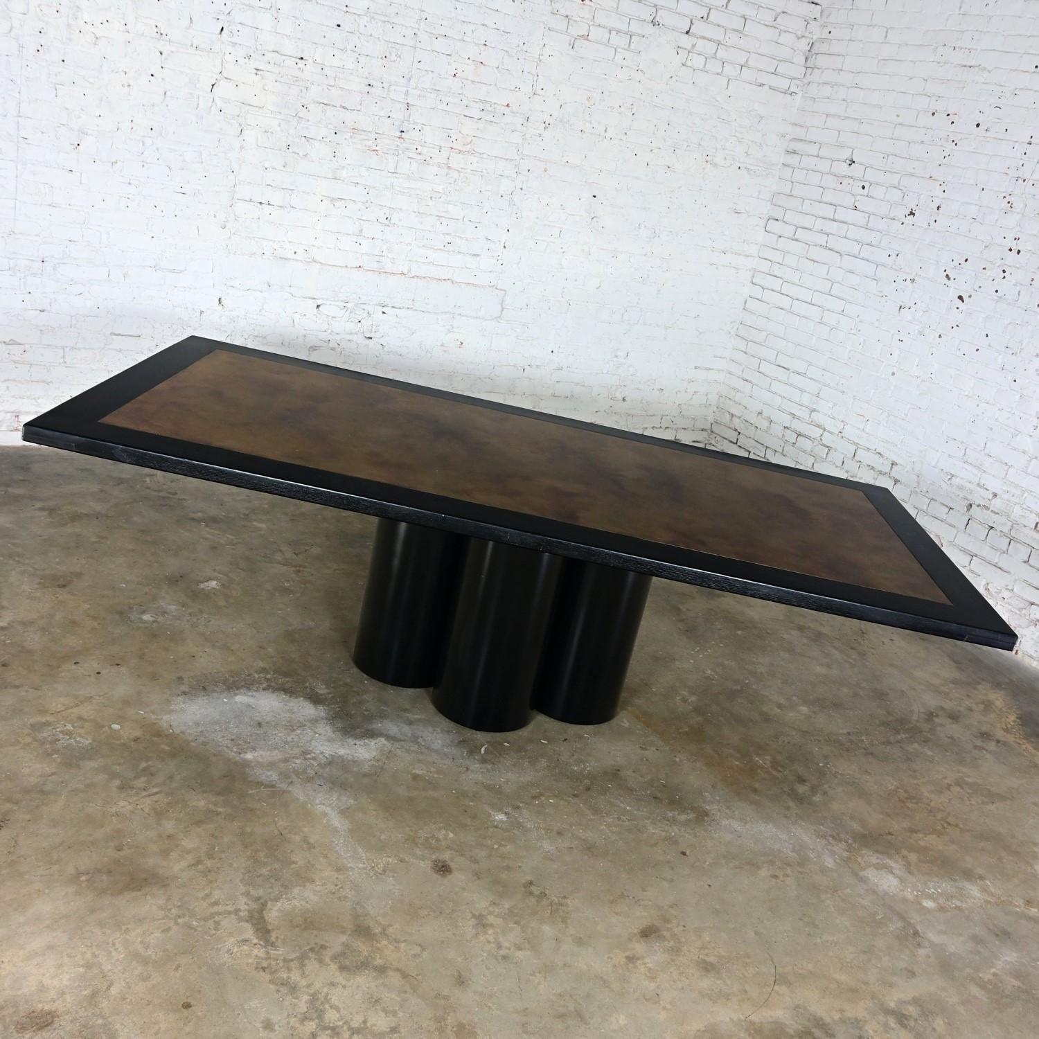 Modern Dining Table Black Painted Metal Cylinder Pedestal Base & Brass Top Inset For Sale 7
