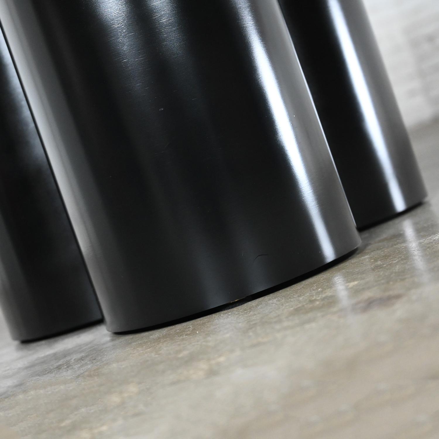 Modern Dining Table Black Painted Metal Cylinder Pedestal Base & Brass Top Inset For Sale 12