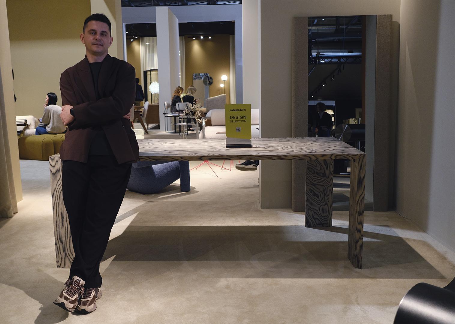 Modern Dining Table 'Ispolin' in finishing ALPI Ettore Sottsass by Palo Nero In New Condition For Sale In Valencia, ES