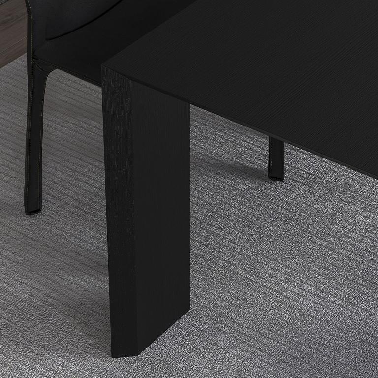 Chêne Table de salle à manger moderne Ispolin en bois par Palo Nero en vente