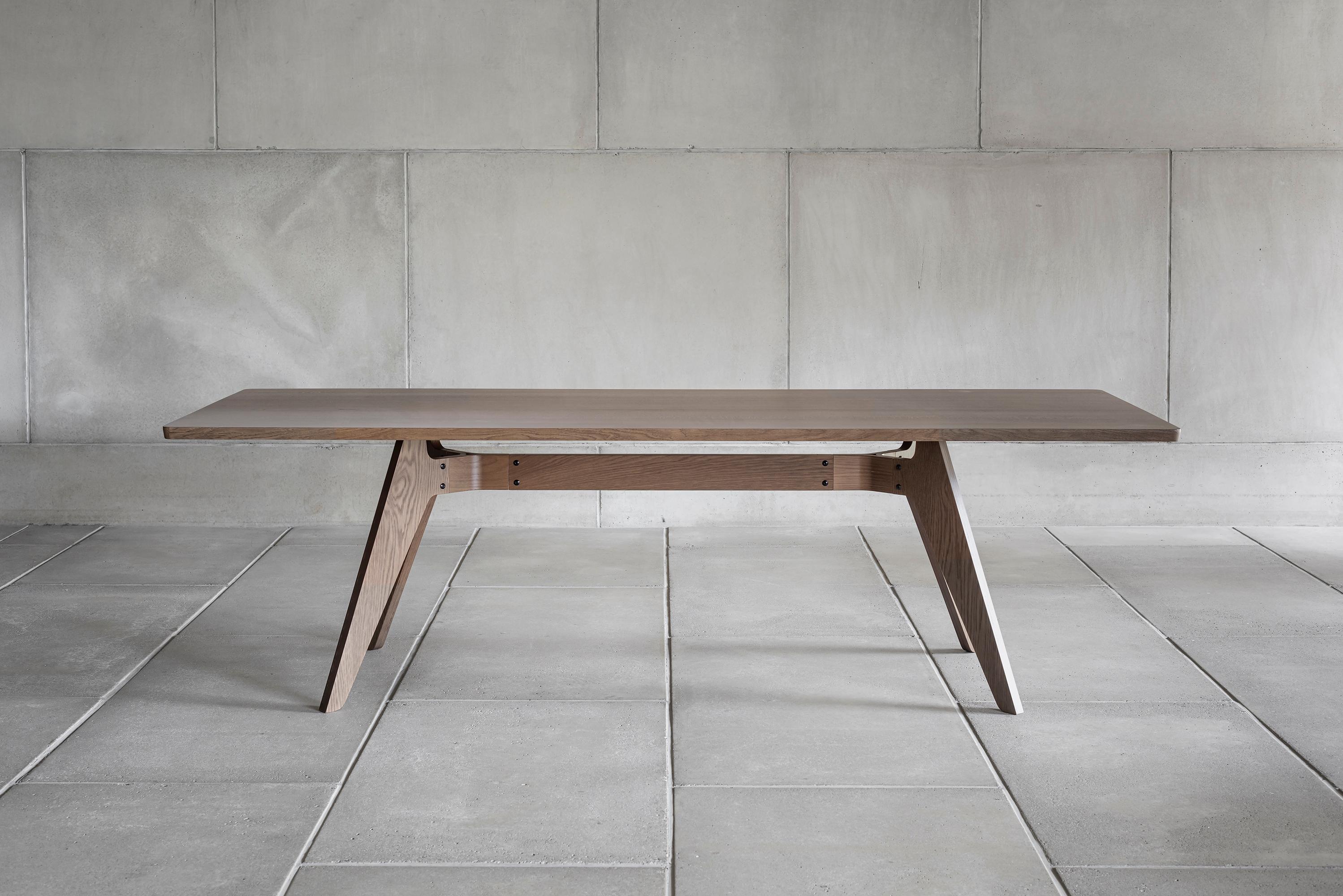 Contemporary Modern Dining Table 'Lavitta' by Poiat, Oak, 180 cm For Sale