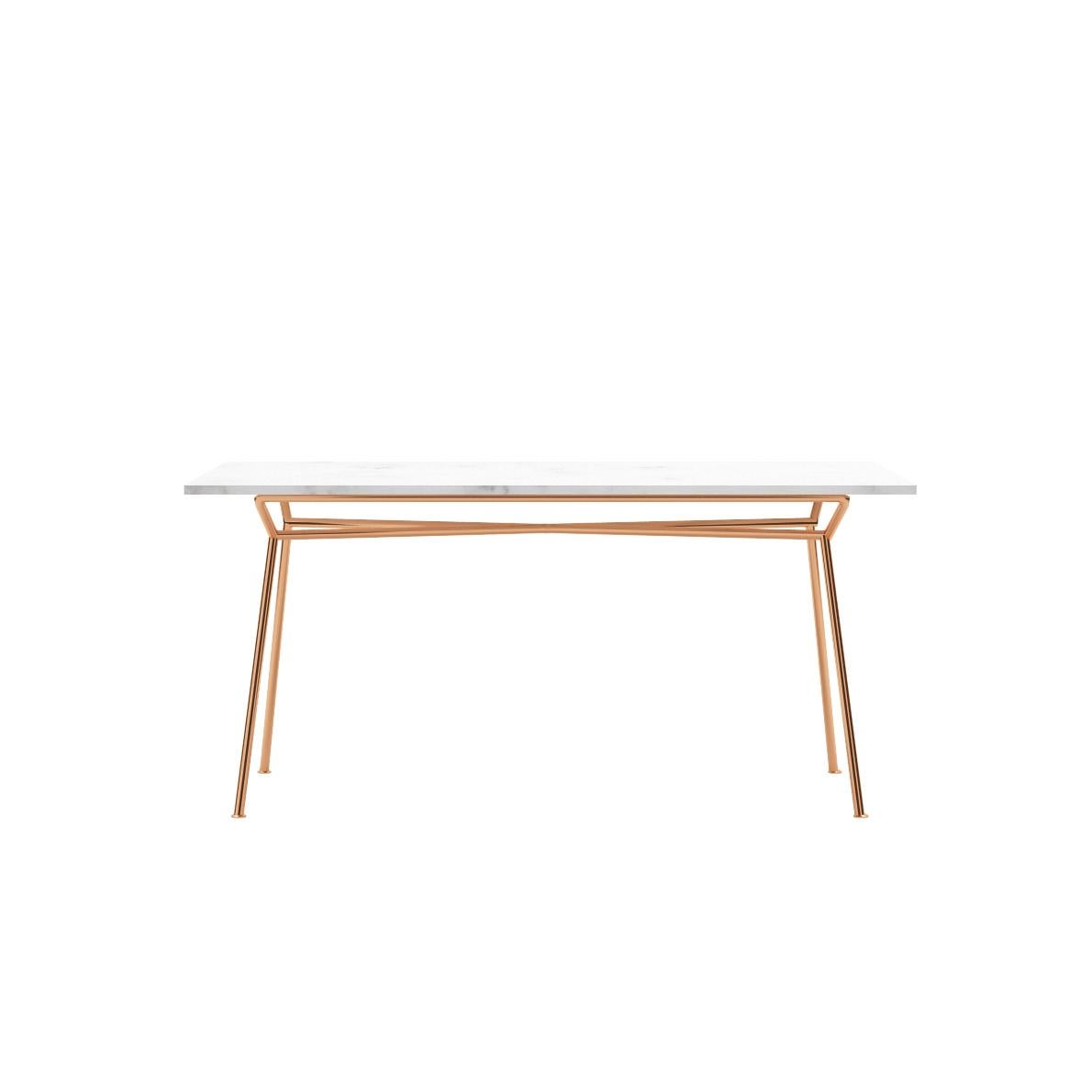 Modern Dining Table, Oval Marble Carrara and Steel Base with Copper Finishing im Angebot