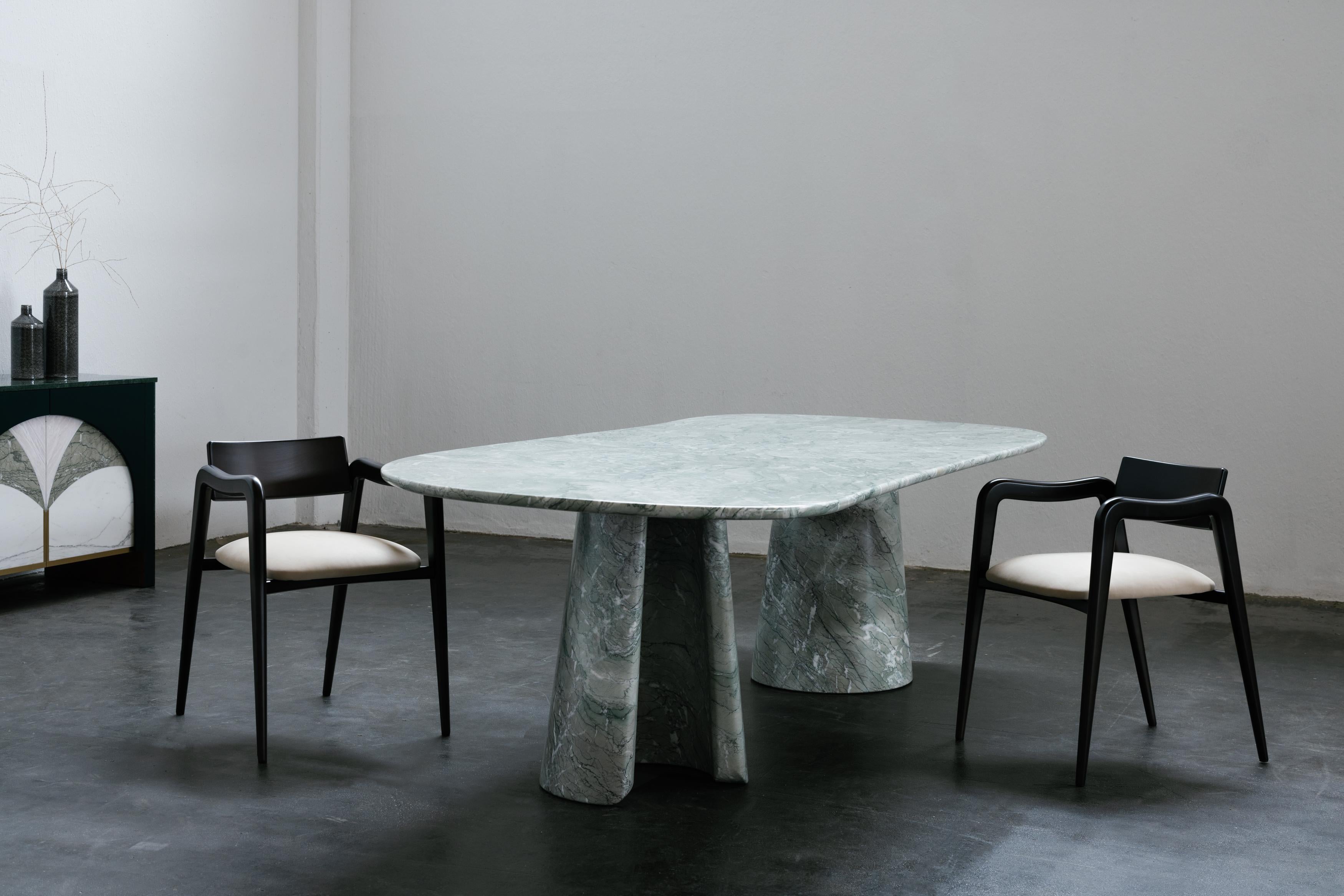 Mesa de comedor moderna de mármol, 10 plazas, hecha a mano en Portugal by Greenapple Moderno orgánico en venta