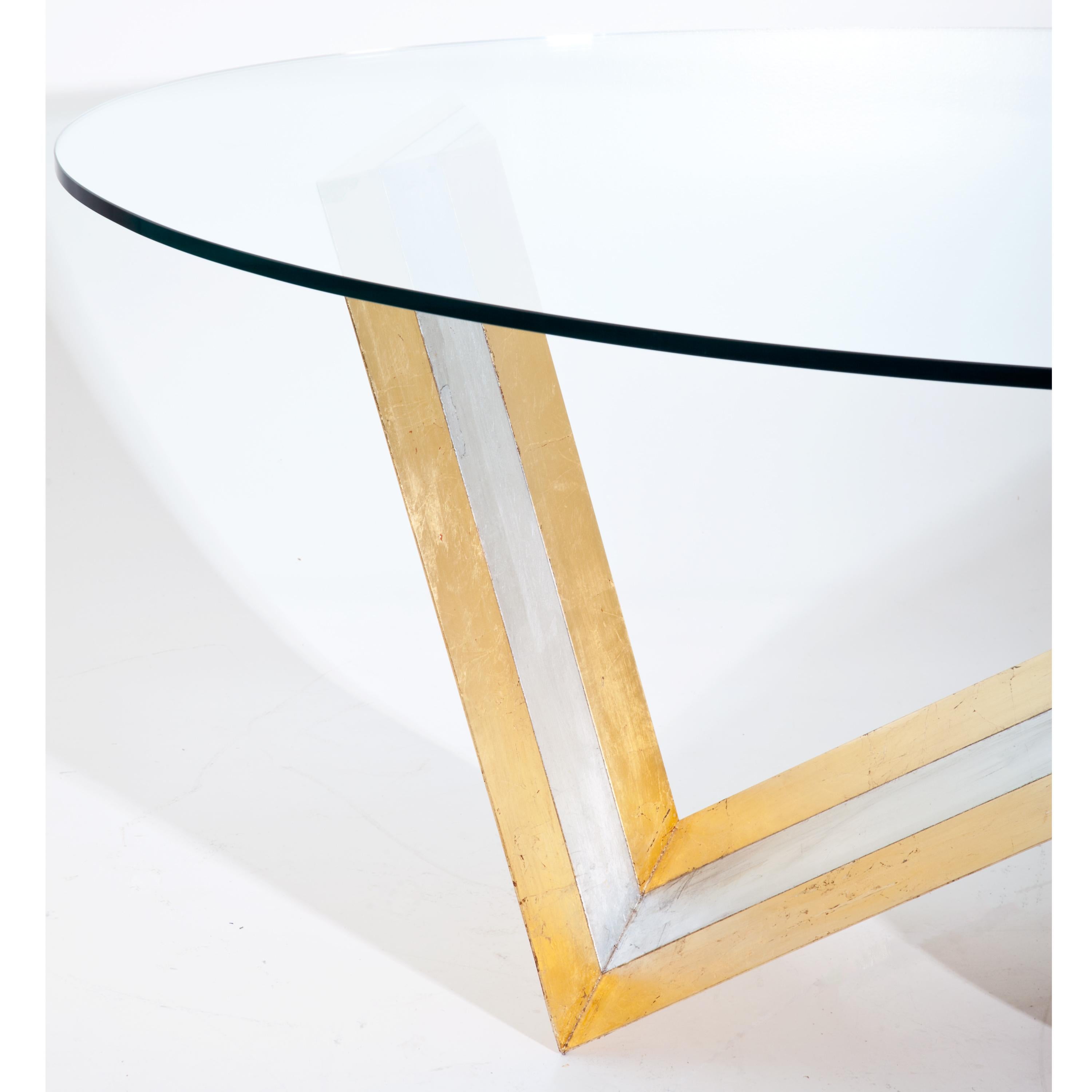 Moderner Esstisch mit Marmorsockel und ovaler Glasplatte:: Italien Ende 20 (20. Jahrhundert) im Angebot