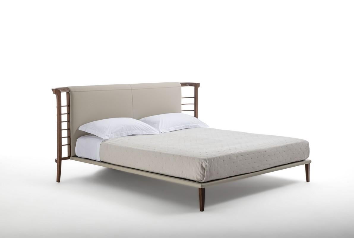 Joinery Modern Dolfin bed in Canaletta Walnut and leather For Sale