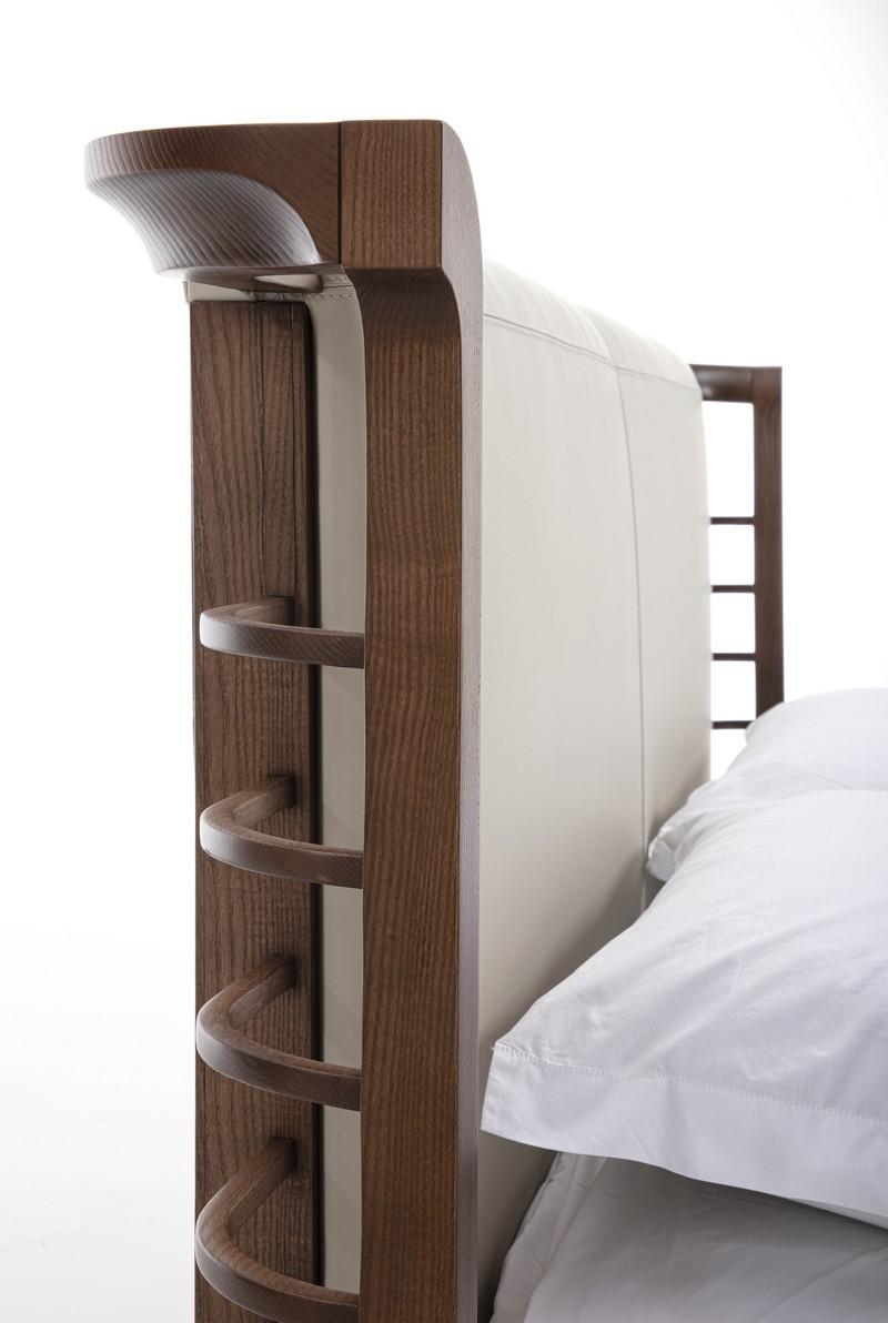 Contemporary Modern Dolfin bed in Canaletta Walnut and leather For Sale