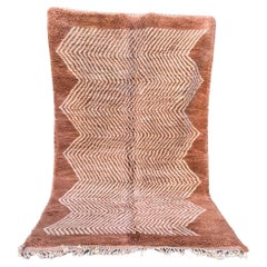 Modern Dusty Rose Moroccan Wool Beni M'Rirt Rug with Abstract Line Design