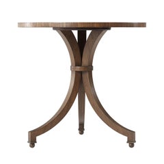 Mesa auxiliar holandesa moderna