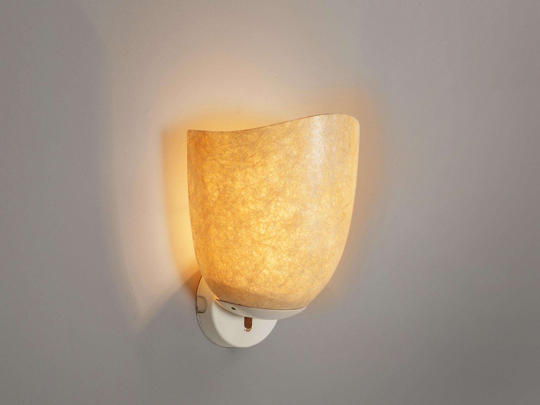 Late 20th Century Modern Dutch Wall Light in Fiberglass For Sale