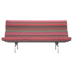 Modernes Eames für Herman Miller Chrome Compact Sofa in Alexander Girard Stoff