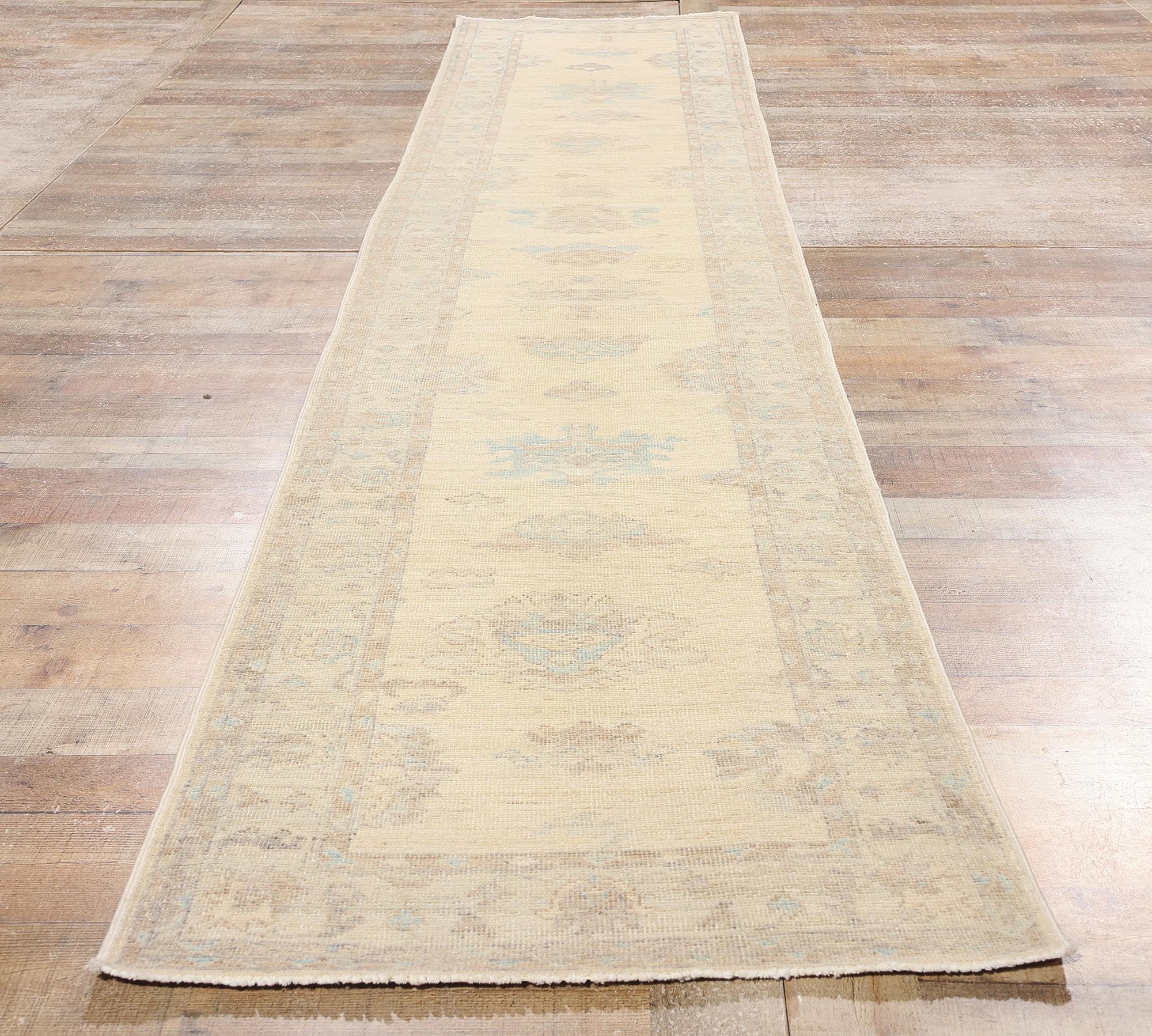 New Contemporary Oushak Carpet with Modern Style For Sale 1