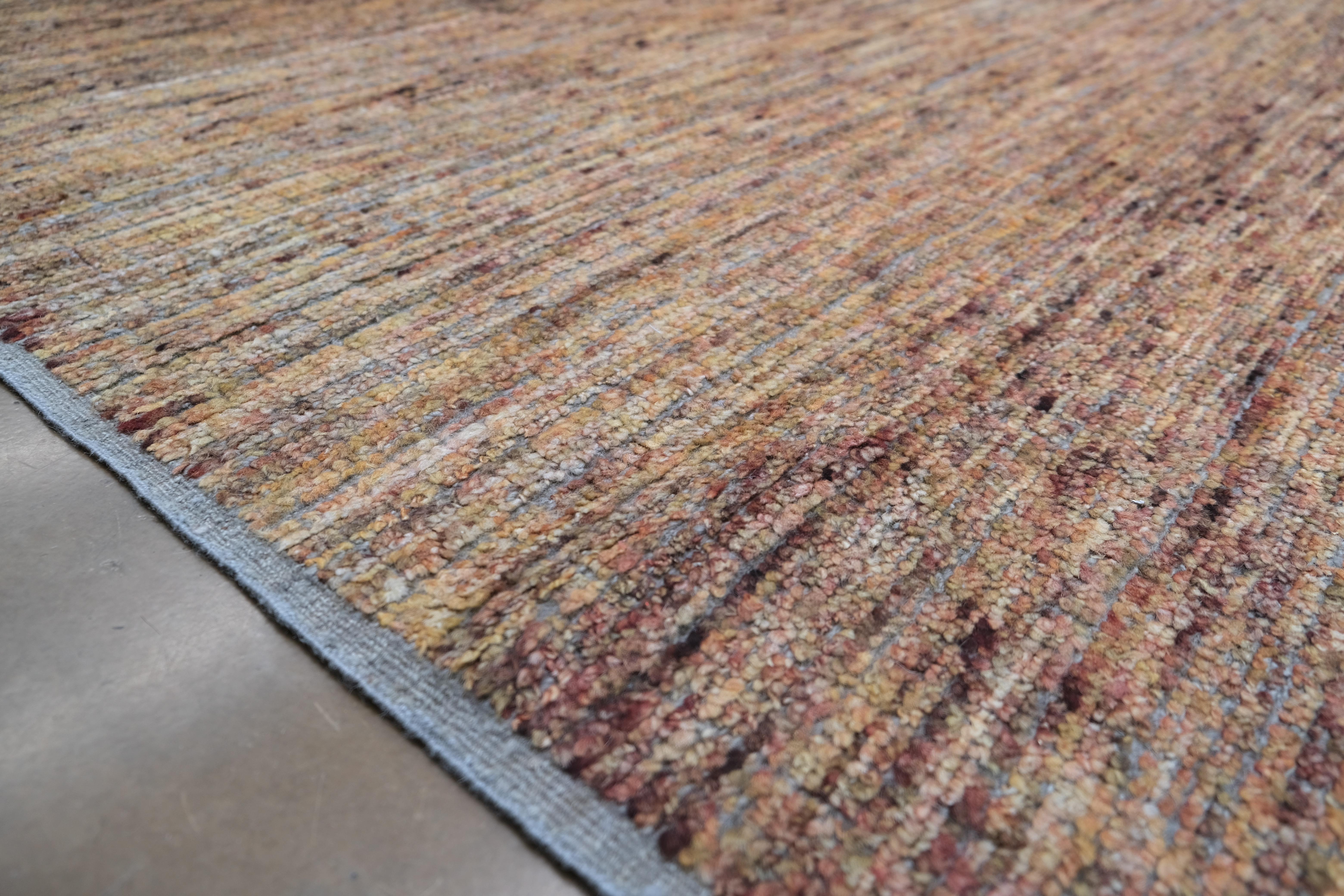 Noué à la main Tapis moderne en laine dans les tons de terre 9'2''x11'9'' en vente