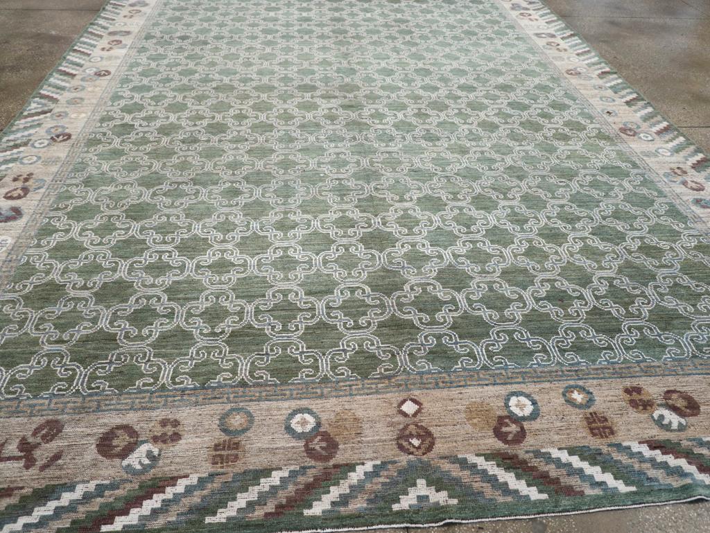 Moderner Ostturkestanischer Khotan-Teppich in Zimmergröße (Wolle) im Angebot