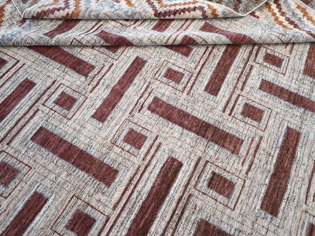 Moderner Ostturkestanischer Khotan-Teppich in Zimmergröße im Angebot 2