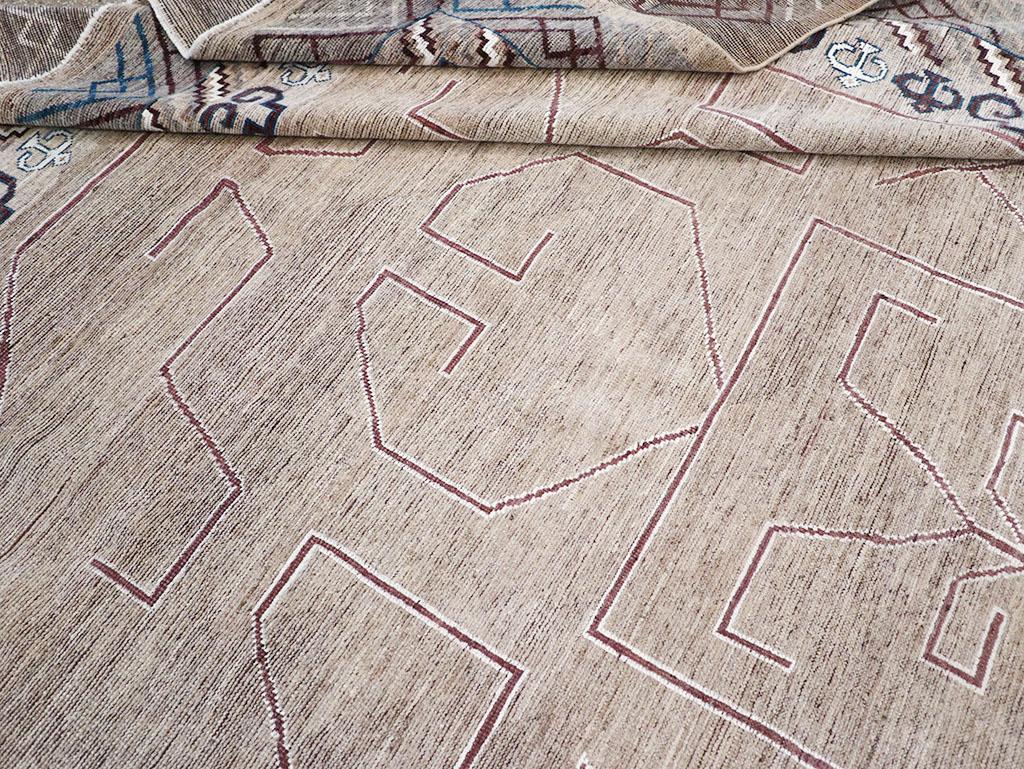 Tapis Khotan moderne du Turkestan oriental en vente 2