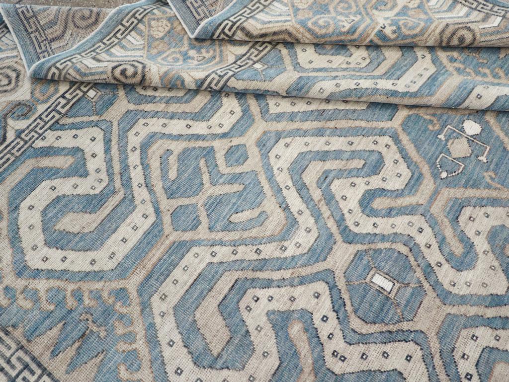 Tappeto moderno East Turkestan Khotan Dimensione Camera in vendita 1