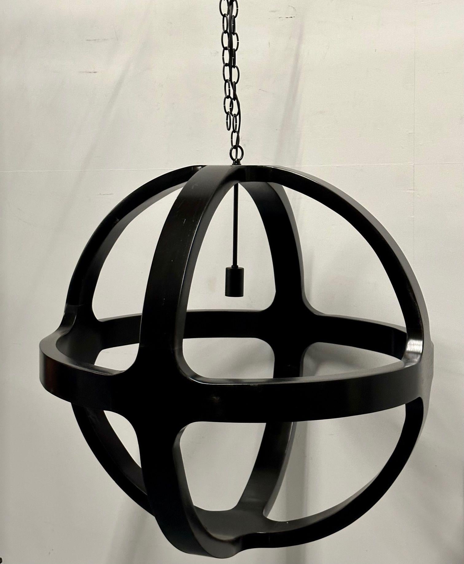 Modern Ebony Circular Chandelier / Lighting Pendant, Contemporary In Good Condition For Sale In Stamford, CT