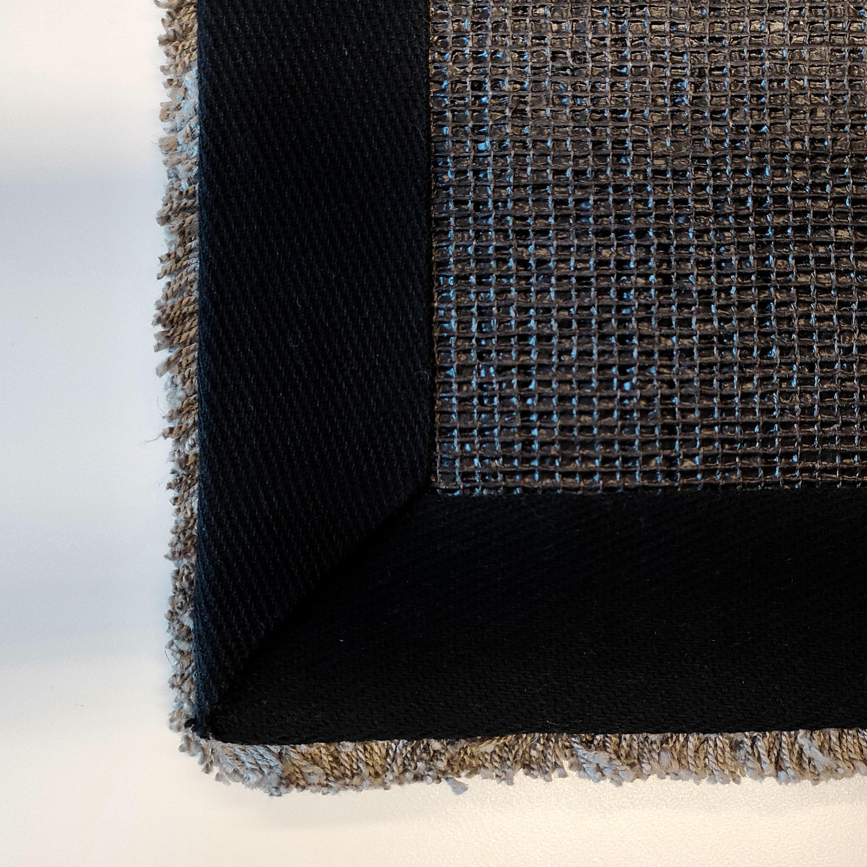 Moderner Teppich im eklektischen Stil mit handgetufteter botanischer Seide (Naturfaser) im Angebot
