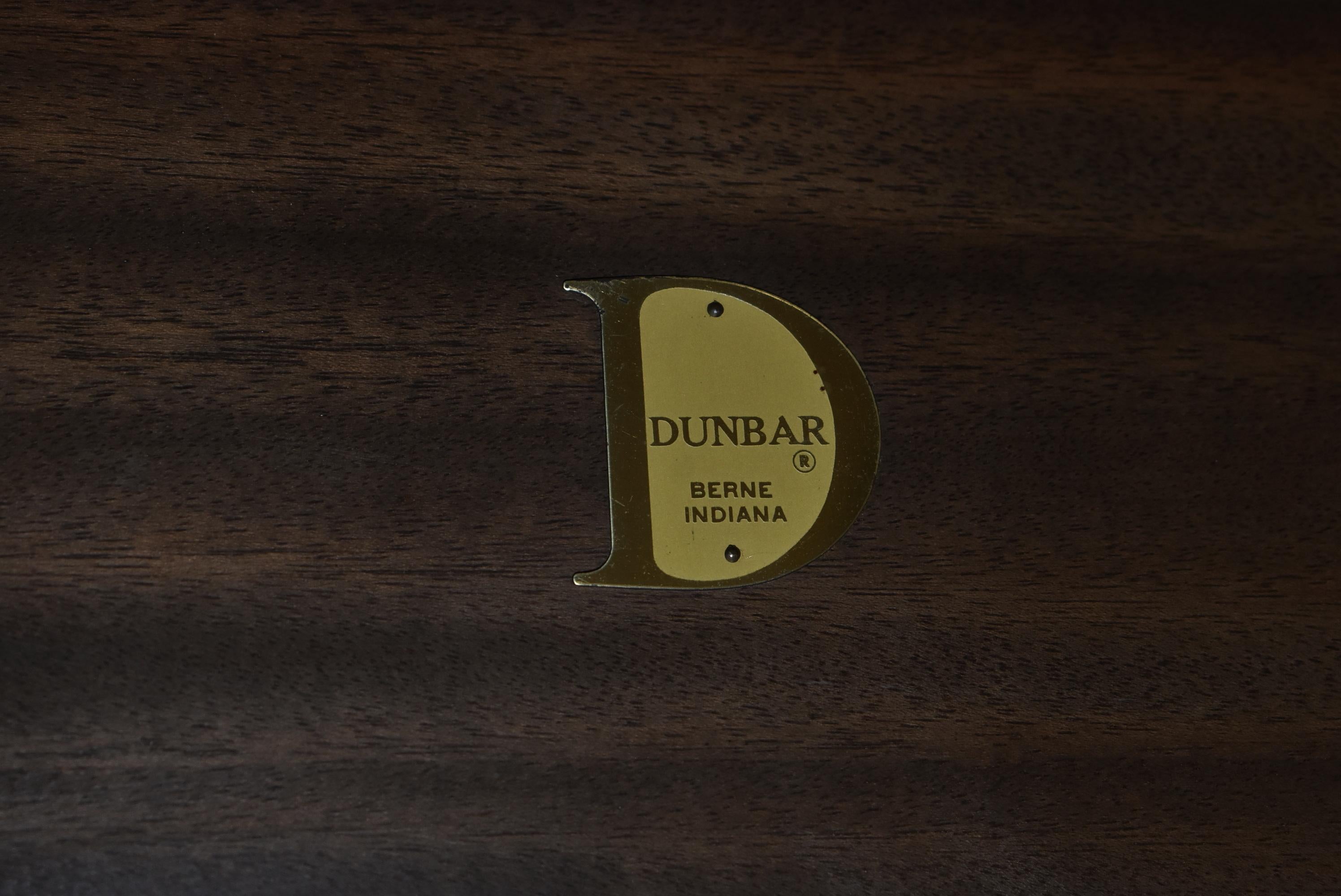 20th Century Modern Edward Wormley for Dunbar Walnut Occasional Table For Sale