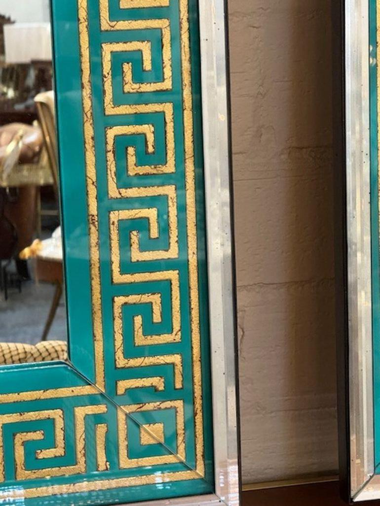 Miroir moderne églomisé à clé grecque en vente 1
